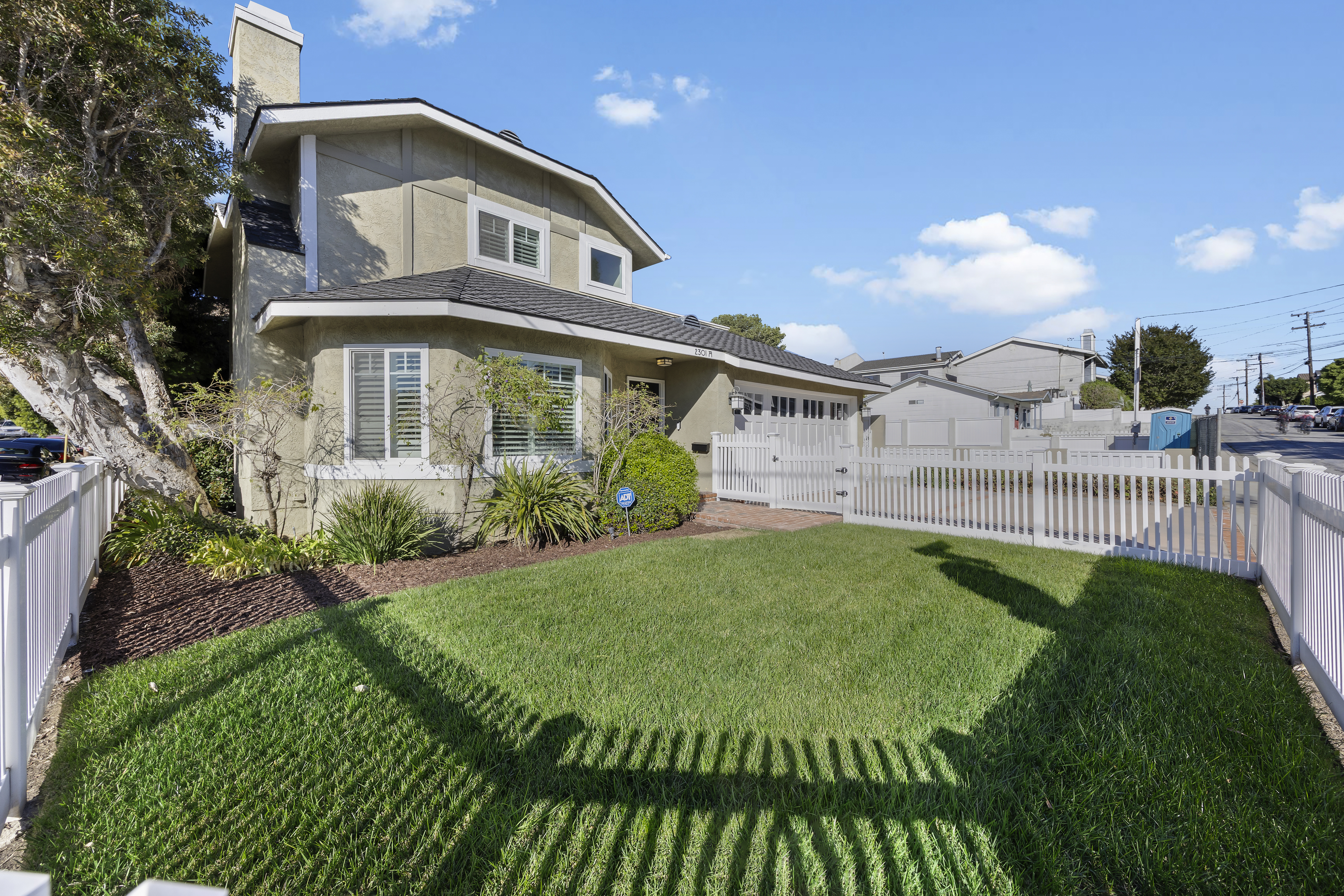  2301 Marshallfield Lane #A, Redondo Beach, CA 90278 - 物件實景