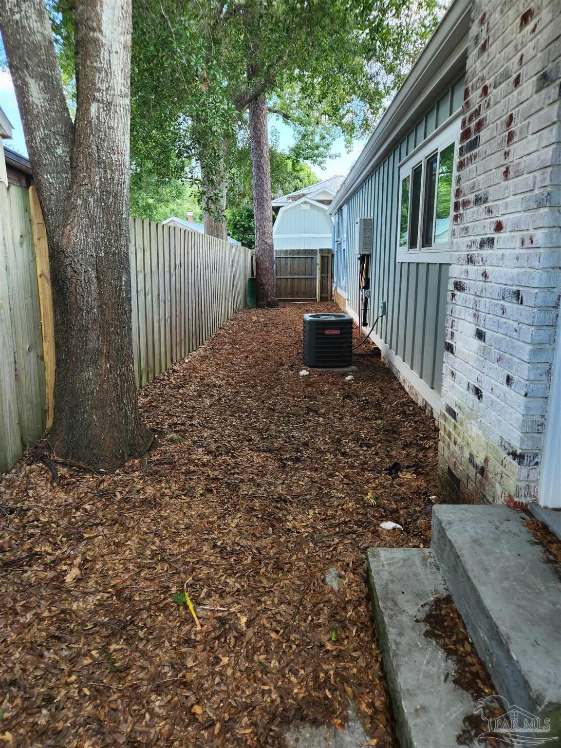 Pensacola, Florida, 32503, United States, 3 Bedrooms Bedrooms, ,2 BathroomsBathrooms,Residential,For Sale,1918178