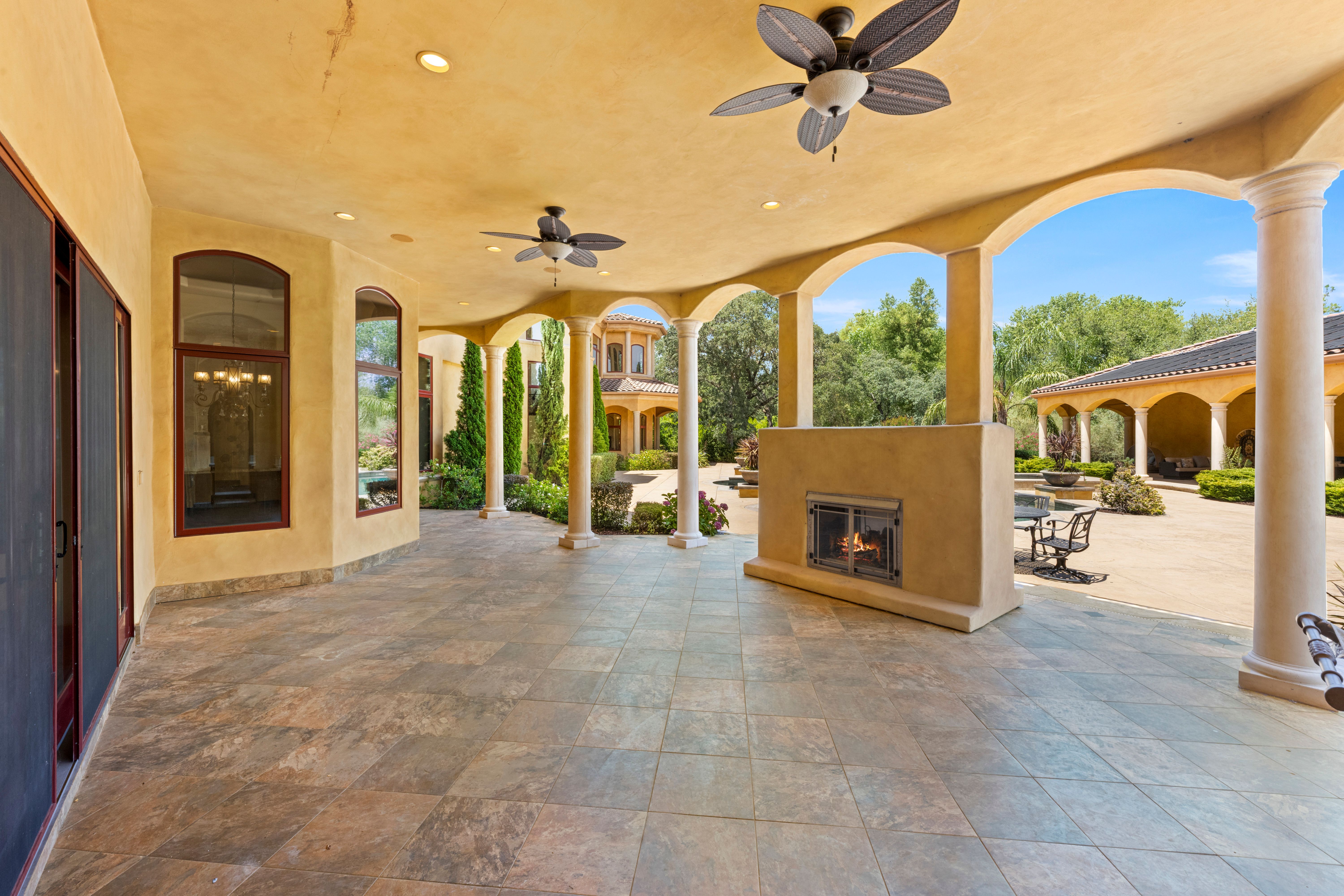  9220 Tuscany Oaks Court, Granite Bay, CA 95746 - 物件實景