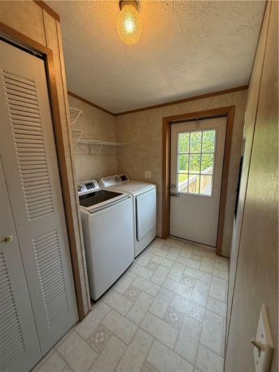 Unadilla, New York, 13849, United States, 3 Bedrooms Bedrooms, ,2 BathroomsBathrooms,Residential,For Sale,1850052
