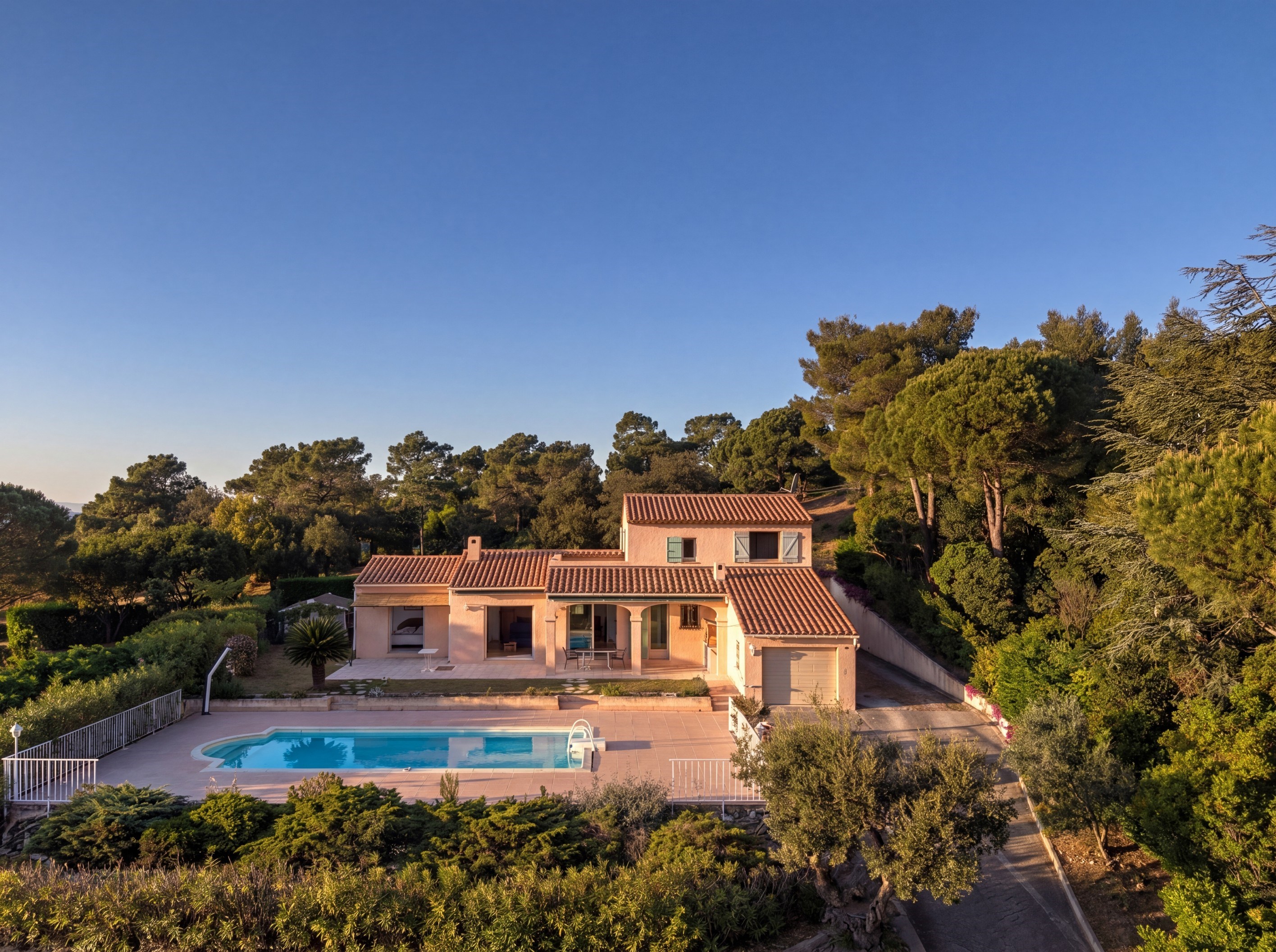  Sole Agent - Villa with sea view in Les Issambres - 物件實景