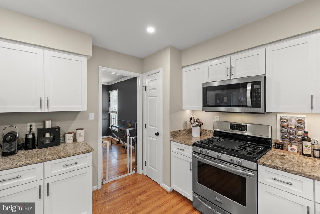 Winchester, Virginia, 22601, United States, 3 Bedrooms Bedrooms, ,2 BathroomsBathrooms,Residential,For Sale,1918203