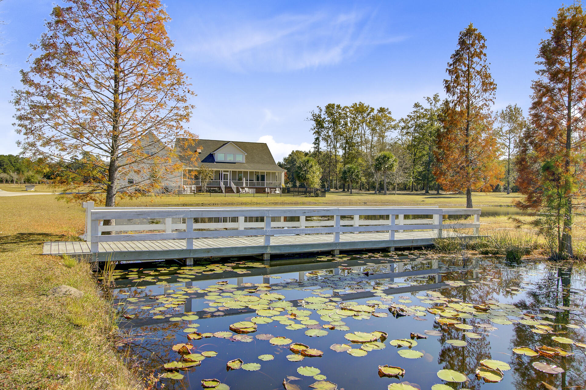 Cross, South Carolina, 29436, United States, 4 Bedrooms Bedrooms, ,3 BathroomsBathrooms,Residential,For Sale,1992832