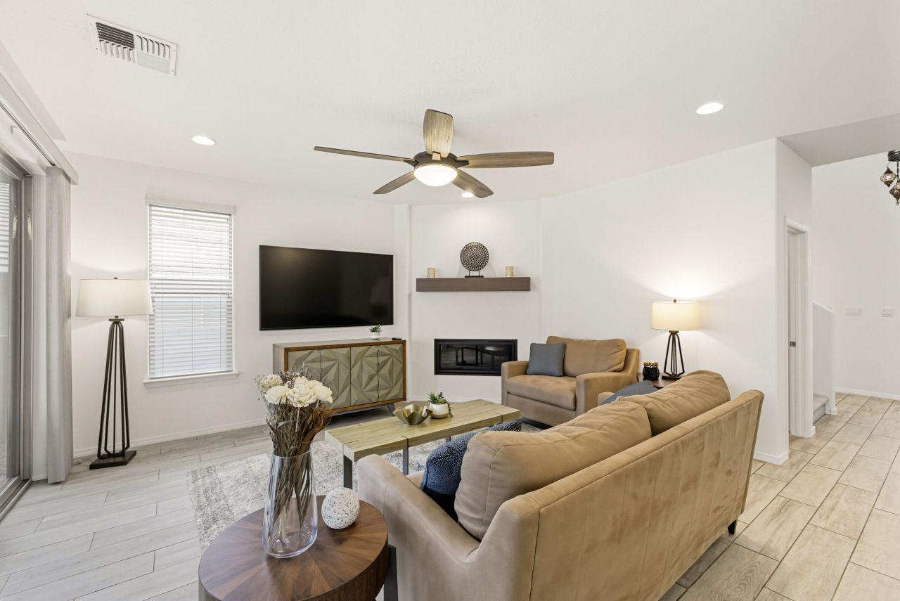 Albuquerque, New Mexico, 87120, United States, 5 Bedrooms Bedrooms, ,4 BathroomsBathrooms,Residential,For Sale,1957910