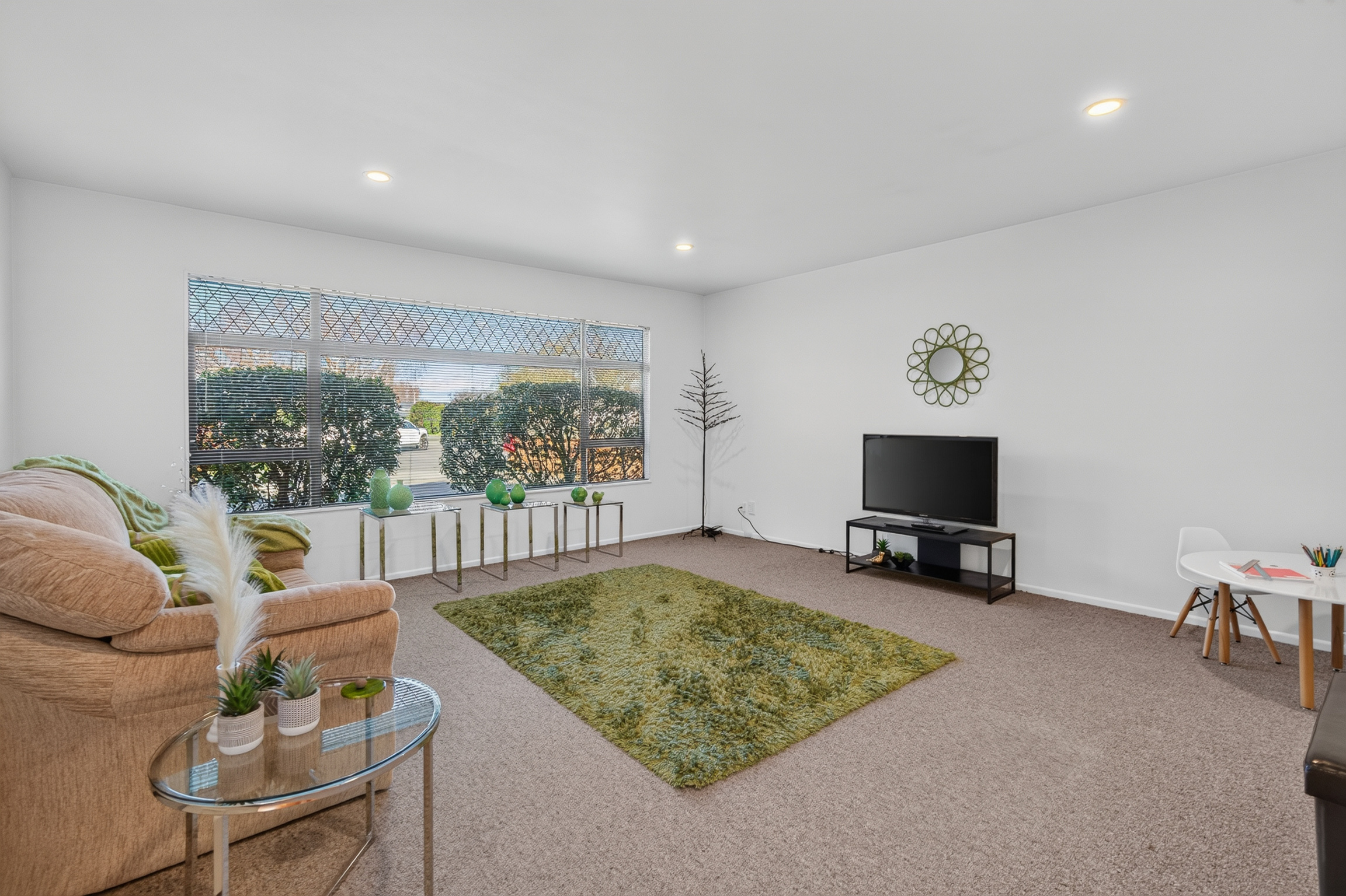  Sun-Filled Family Home with Space to Spare - 物件實景