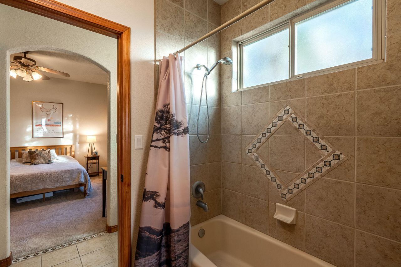 Albuquerque, New Mexico, 87114, United States, 3 Bedrooms Bedrooms, ,3 BathroomsBathrooms,Residential,For Sale,1996892