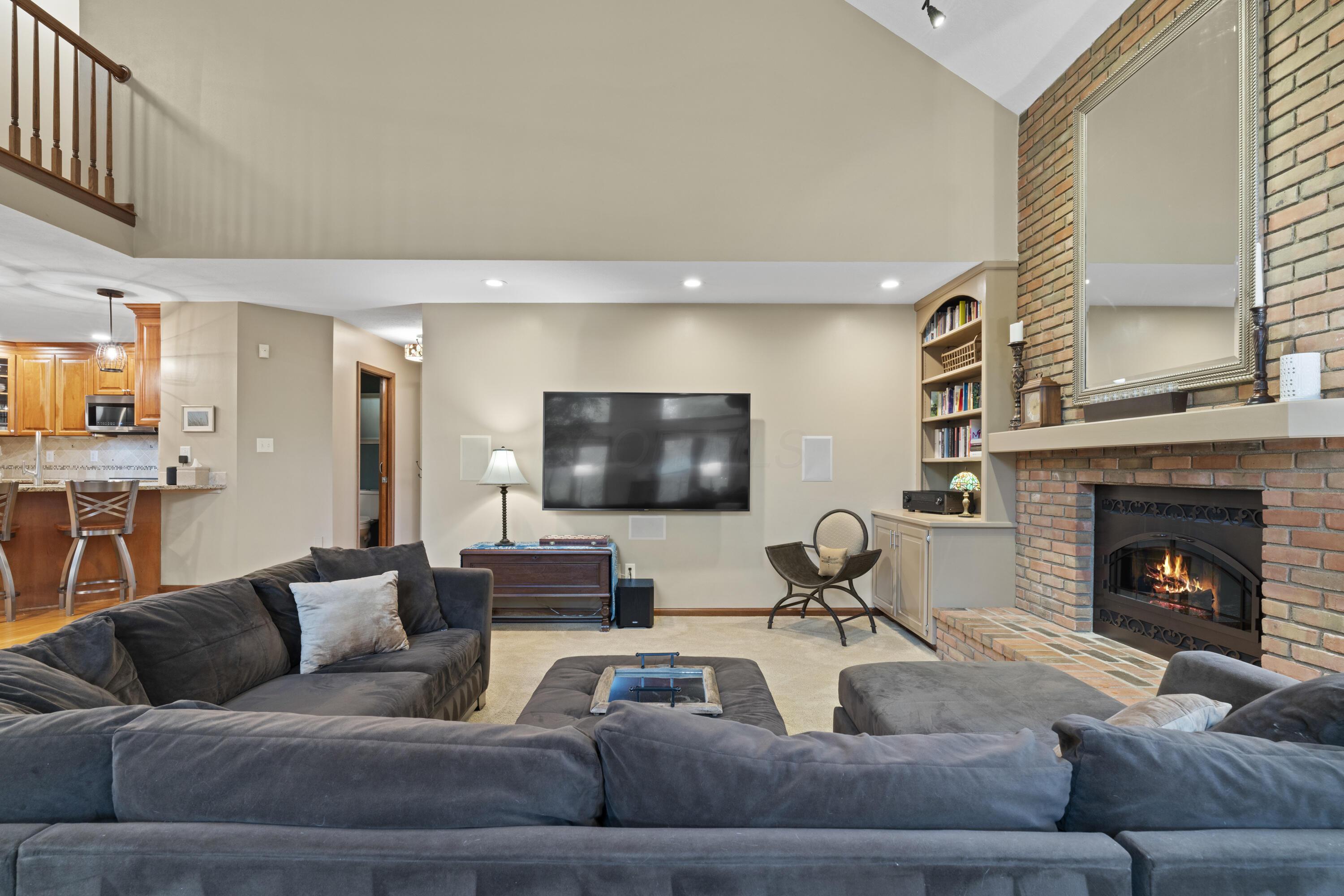 Columbus, Ohio, 43230, United States, 4 Bedrooms Bedrooms, ,4 BathroomsBathrooms,Residential,For Sale,1970472