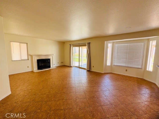 Rialto, California, 92376, United States, 5 Bedrooms Bedrooms, ,3 BathroomsBathrooms,Residential,For Sale,1978455