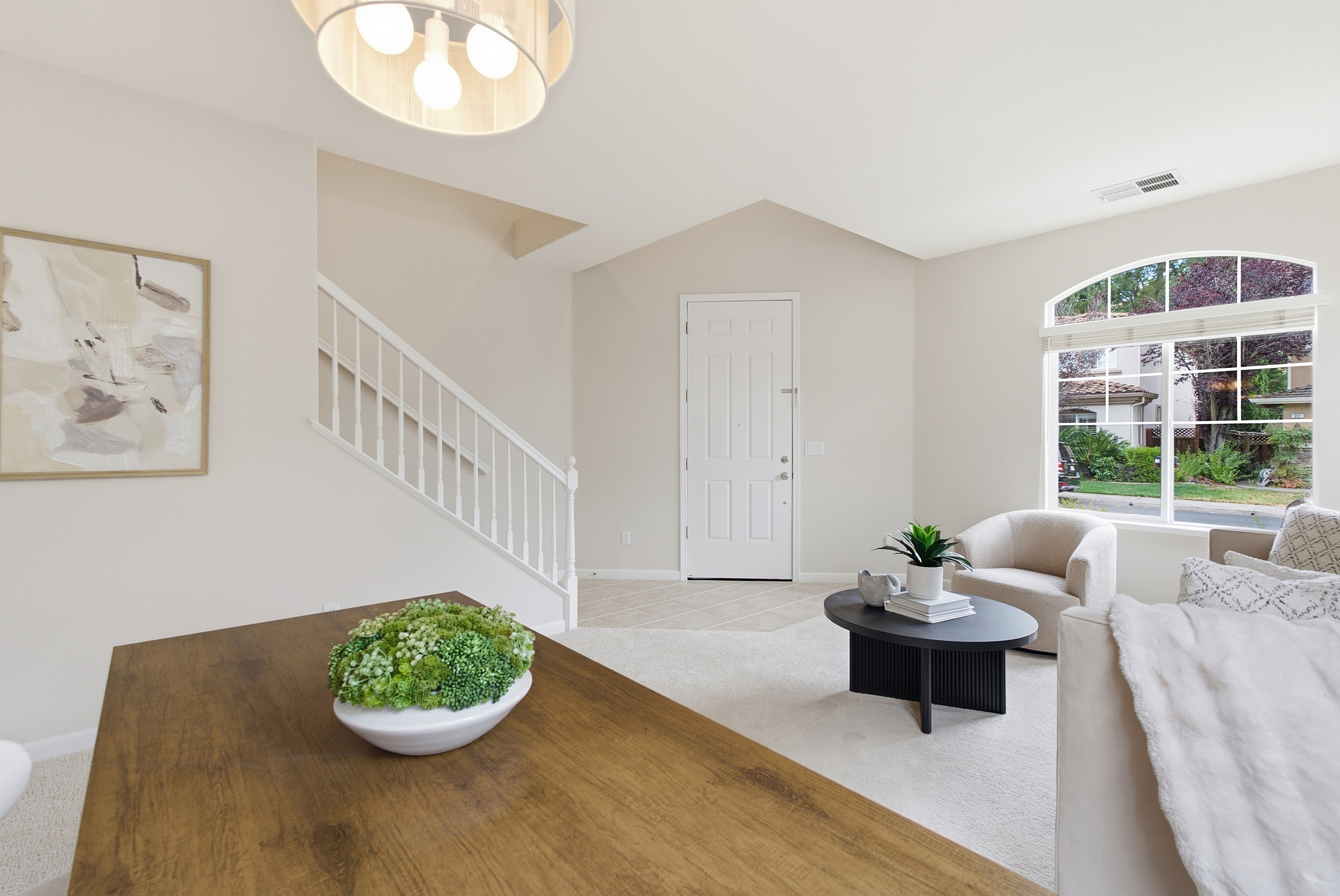  Beautifully Updated Henry Ranch Home with Scenic Views and Modern Comfort - 物件實景