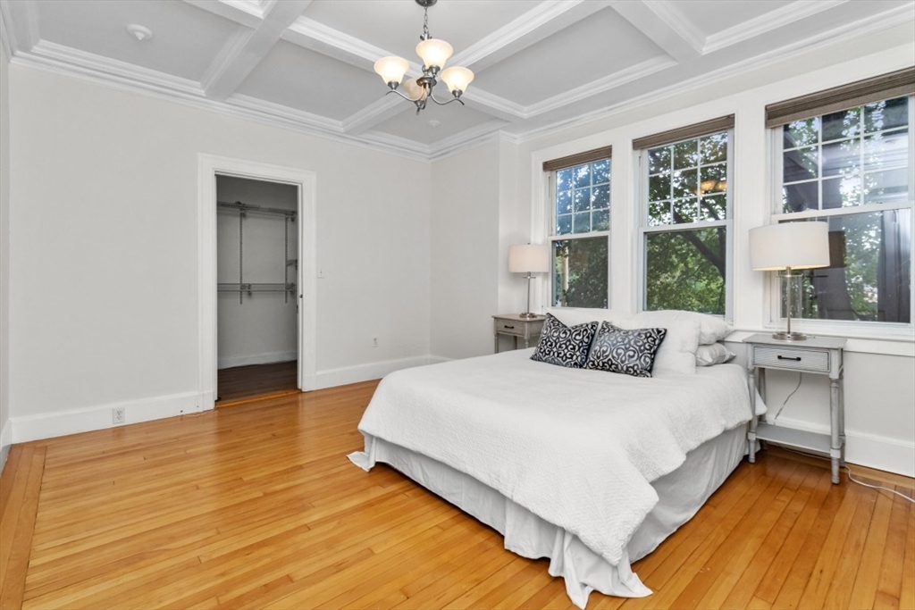 Melrose, Massachusetts, 02176, United States, 3 Bedrooms Bedrooms, ,1 BathroomBathrooms,Residential,For Sale,1950812