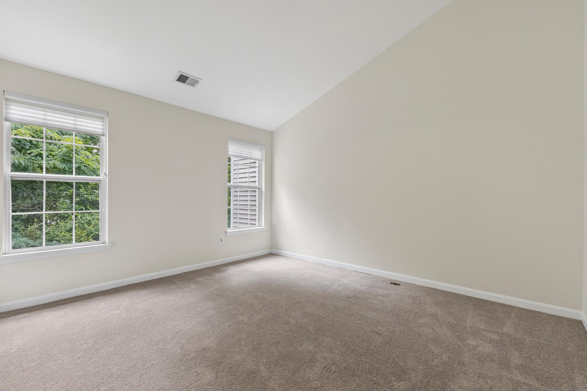  3009 Barden Oaks Court, Oakton, VA 22124 - 物件實景