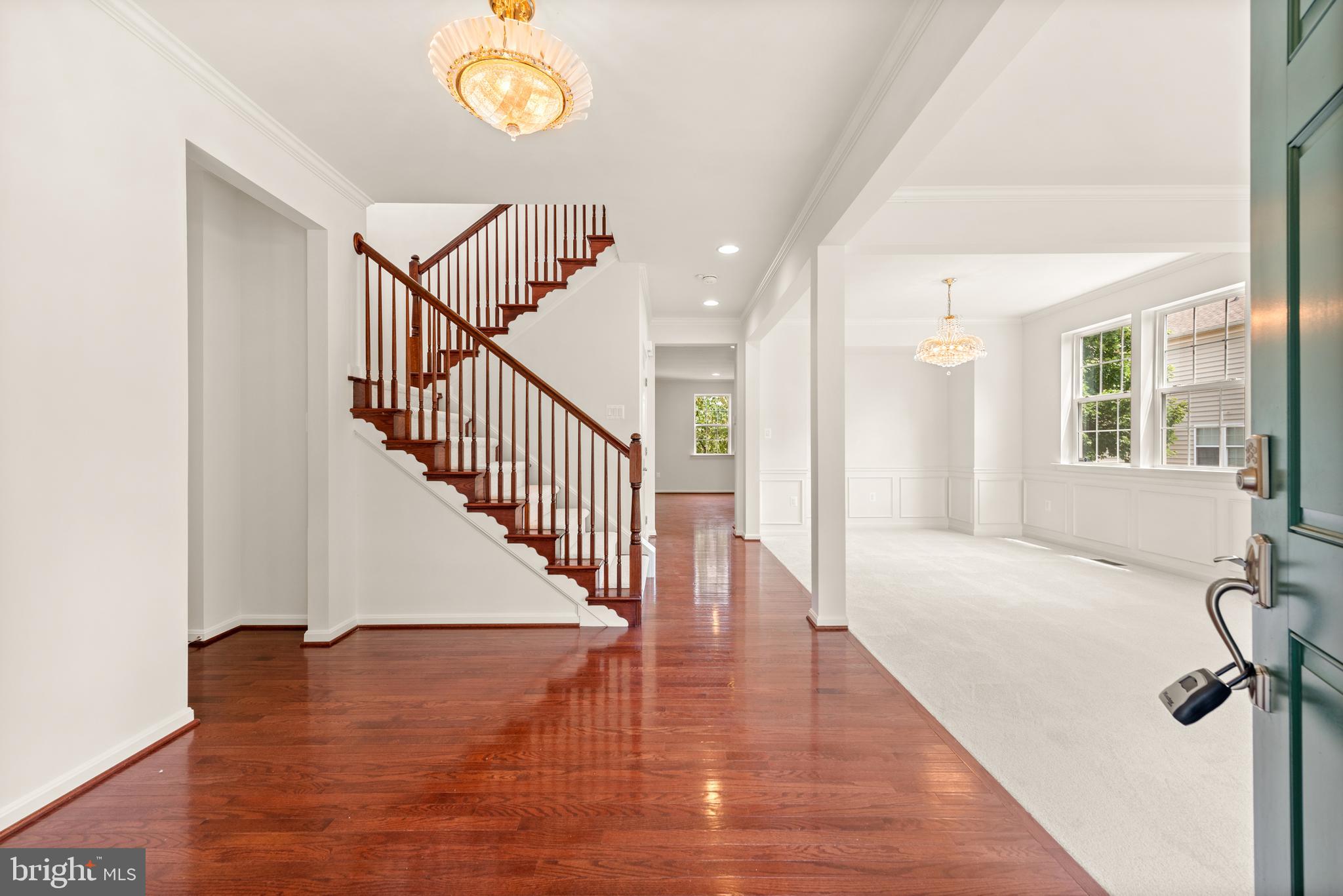 Manassas, Virginia, 20110, United States, 4 Bedrooms Bedrooms, ,4 BathroomsBathrooms,Residential,For Sale,1905847