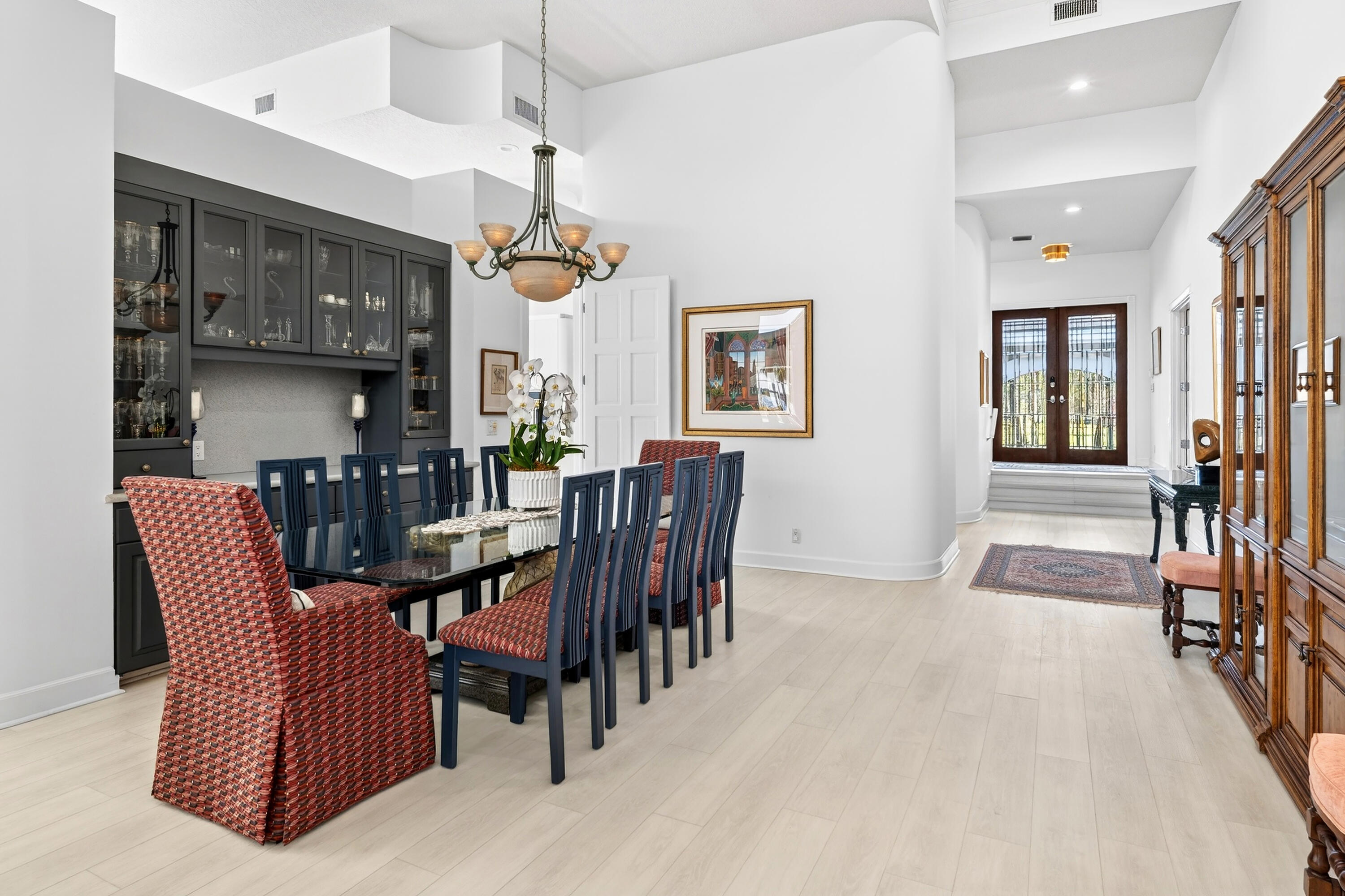 West Palm Beach, Florida, 33401, United States, 4 Bedrooms Bedrooms, ,5 BathroomsBathrooms,Residential,For Sale,2002916