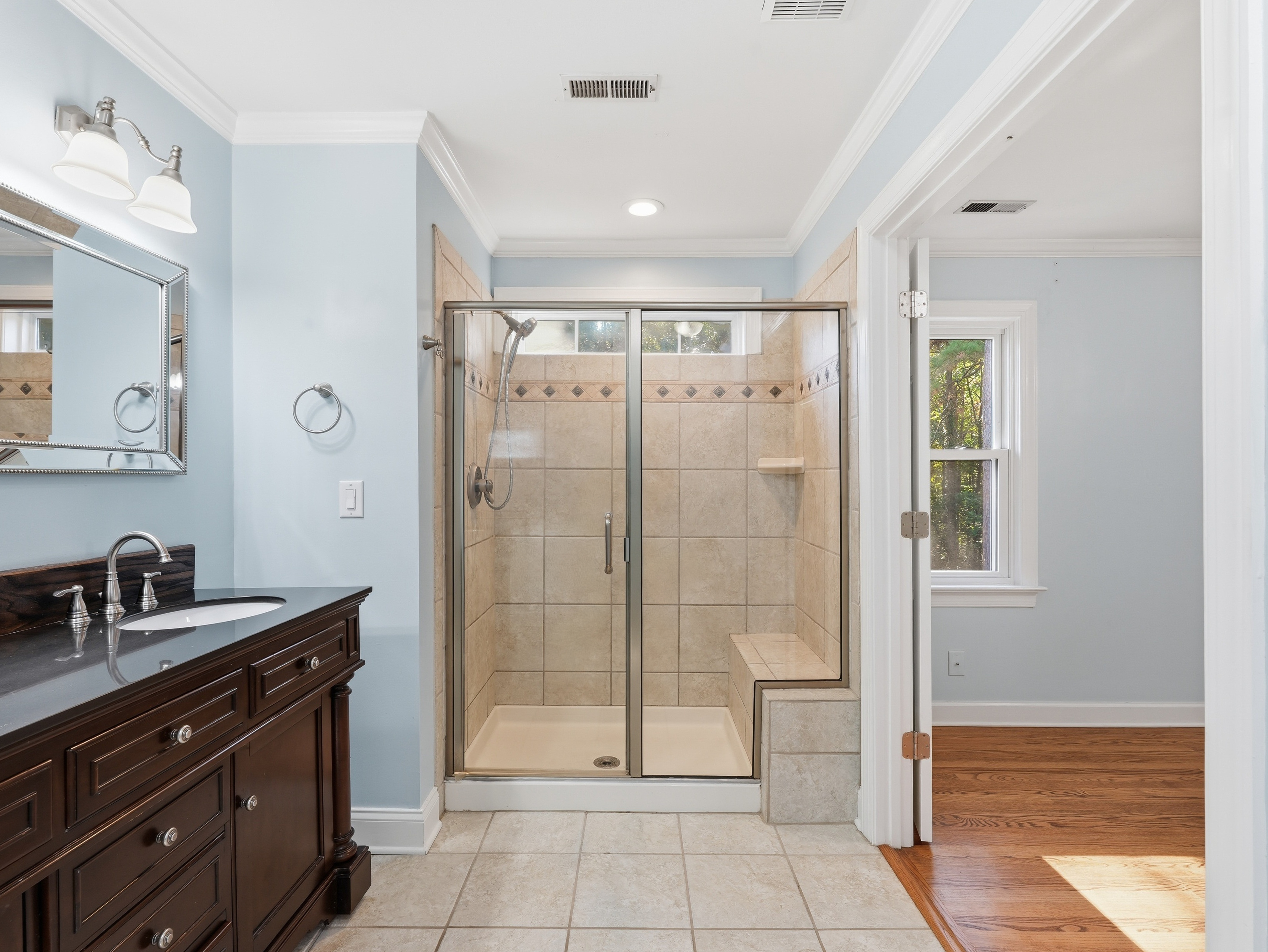  623 Crabbery Lane, Raleigh, NC 27609 - 物件實景