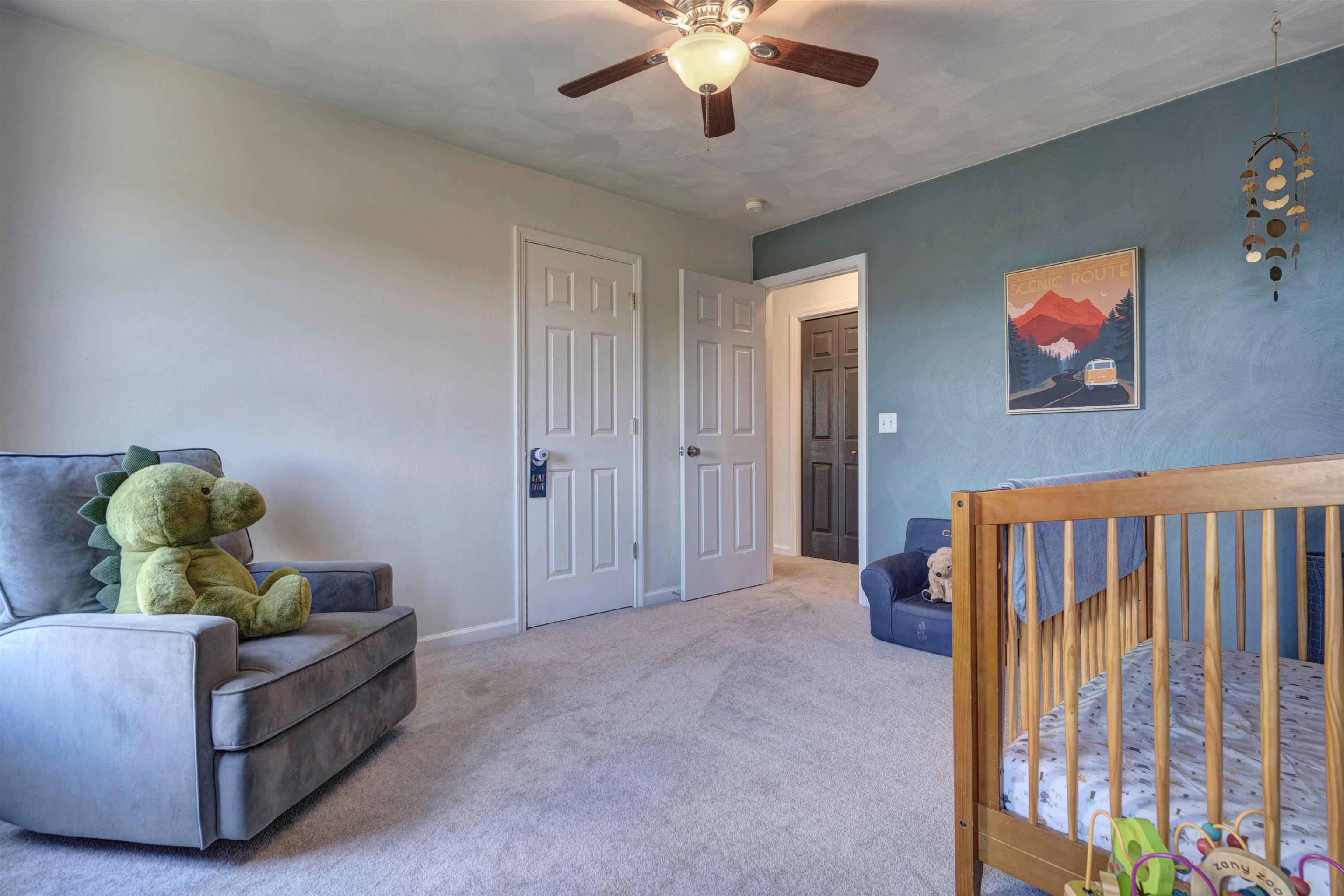 Christiansburg, Virginia, 24073, United States, 4 Bedrooms Bedrooms, ,4 BathroomsBathrooms,Residential,For Sale,1940345