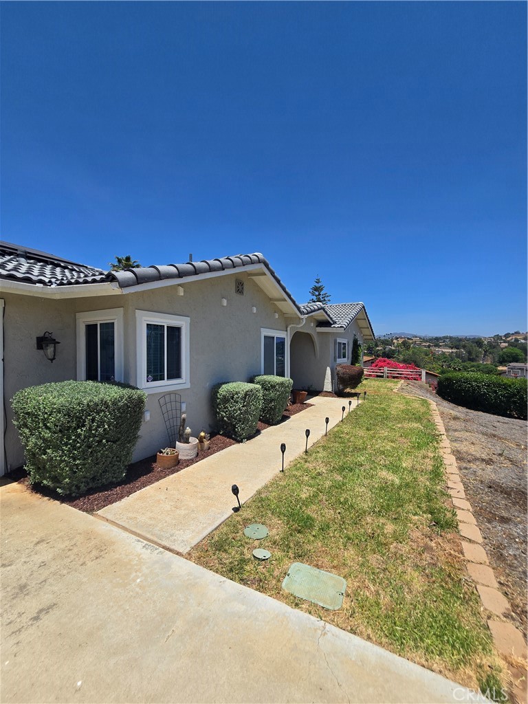 Escondido, California, 92025, United States, 3 Bedrooms Bedrooms, ,2 BathroomsBathrooms,Residential,For Sale,1825178