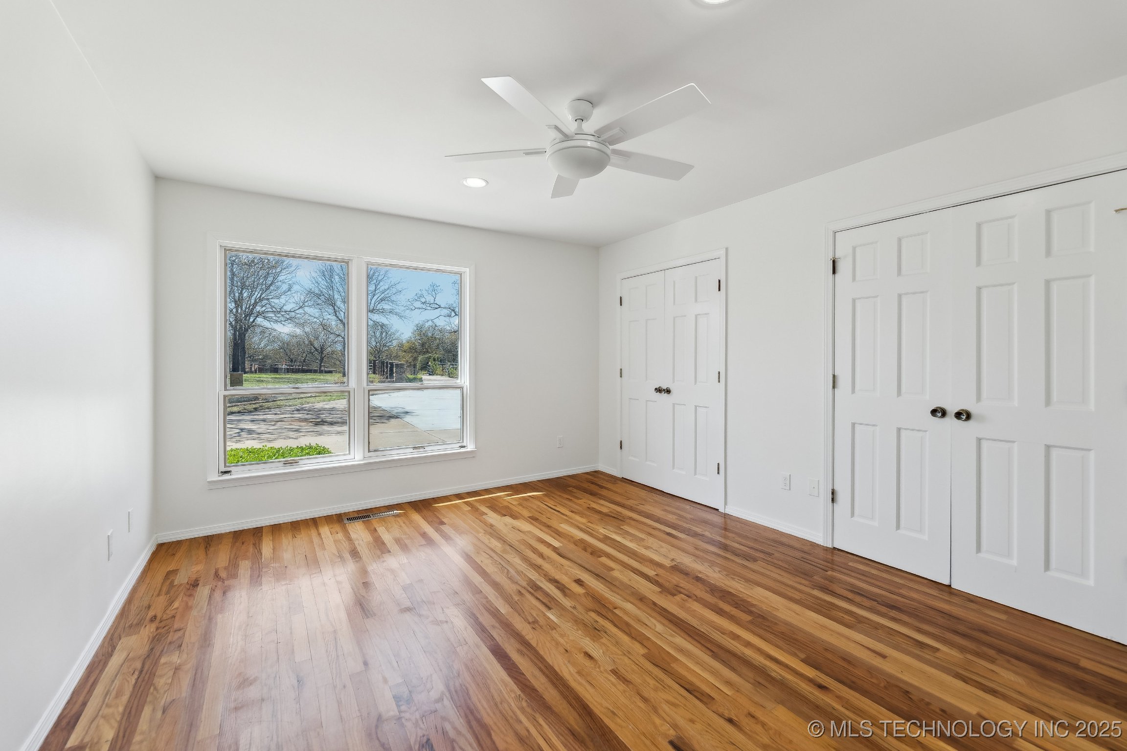Sand Springs, Oklahoma, 74063, United States, 3 Bedrooms Bedrooms, ,3 BathroomsBathrooms,Residential,For Sale,1901465