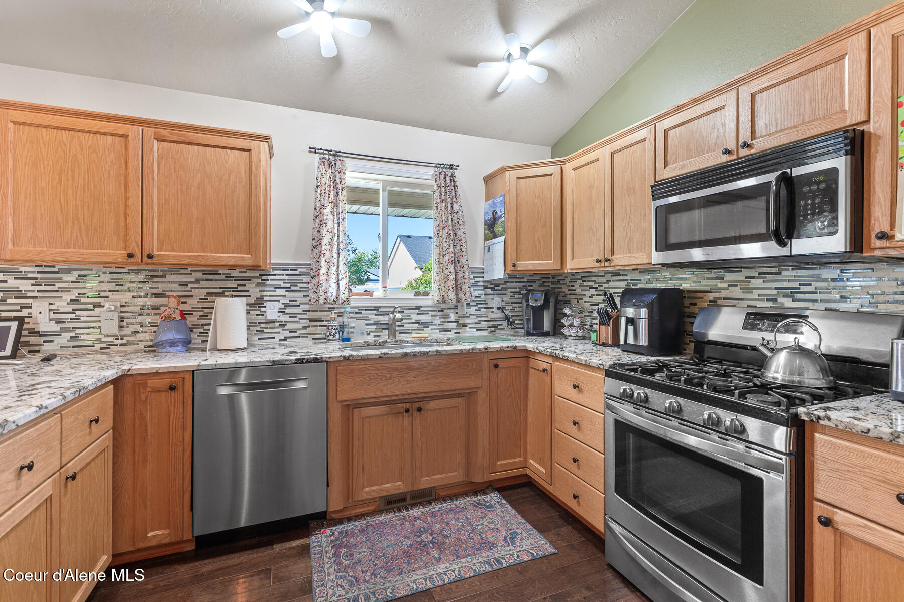 Hayden, Idaho, 83835, United States, 3 Bedrooms Bedrooms, ,2 BathroomsBathrooms,Residential,For Sale,1976202