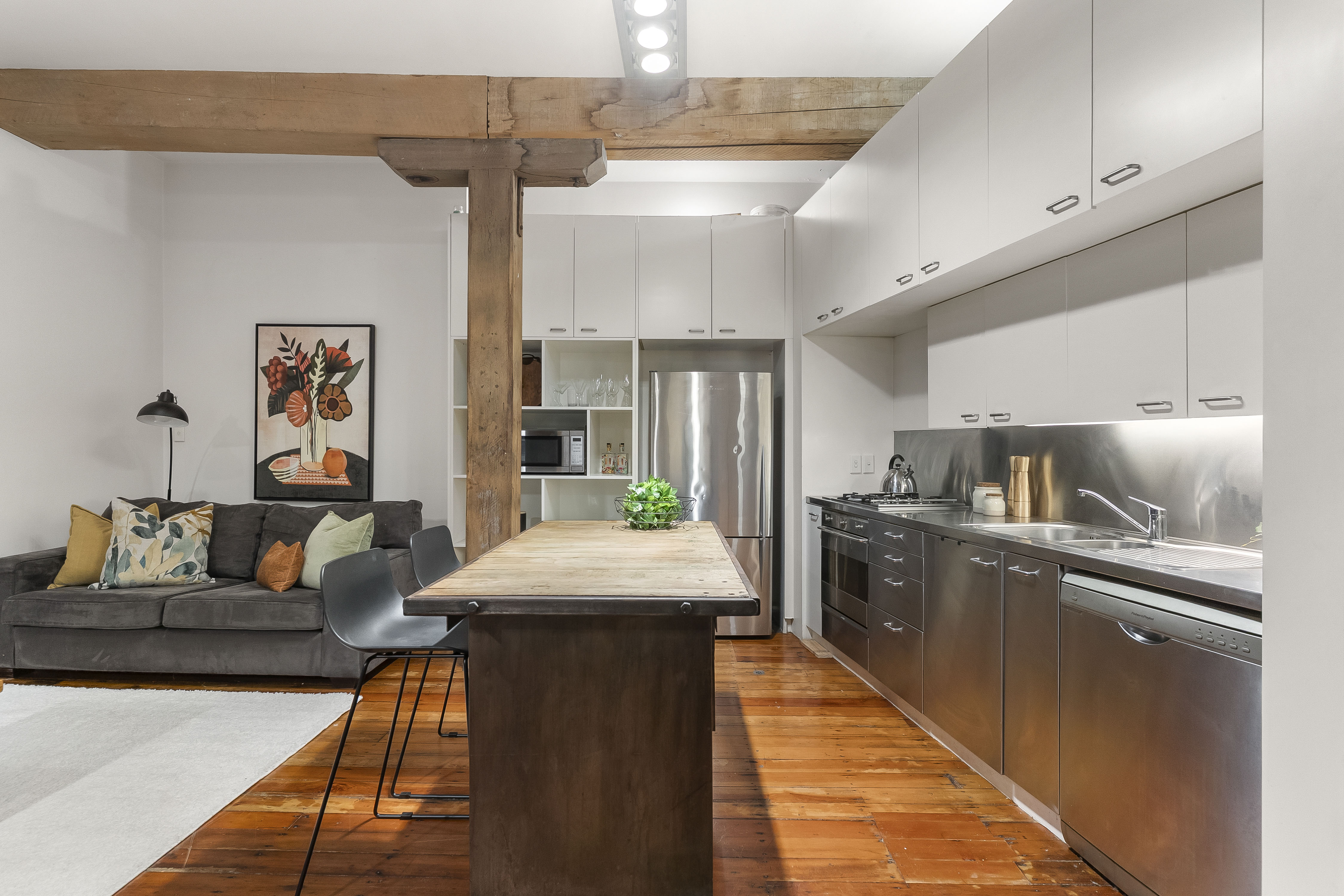  Sophisticated Two-Level City Apartment Residence - 物件實景