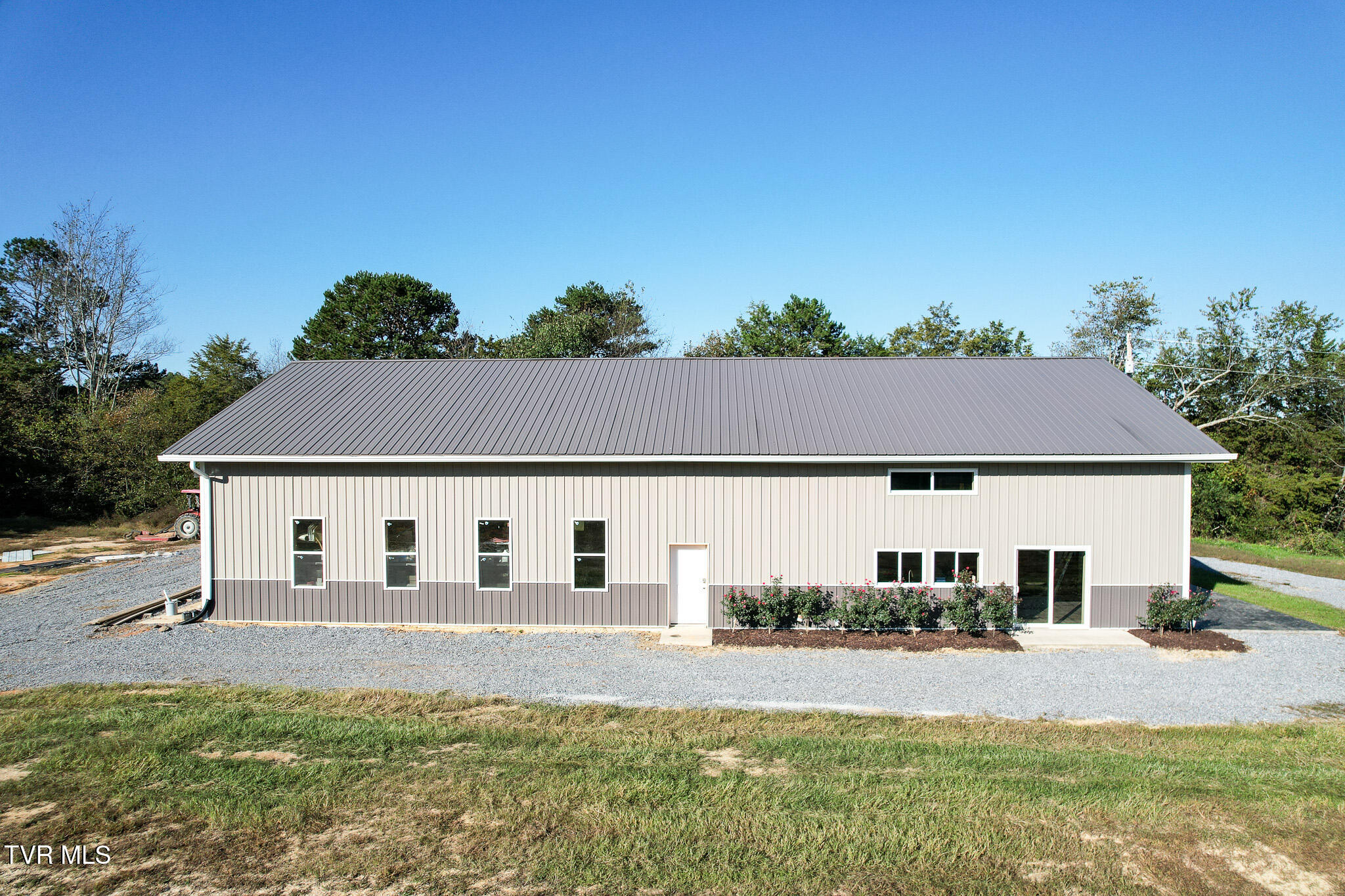 Mosheim, Tennessee, 37818, United States, 2 Bedrooms Bedrooms, ,2 BathroomsBathrooms,Residential,For Sale,1923482