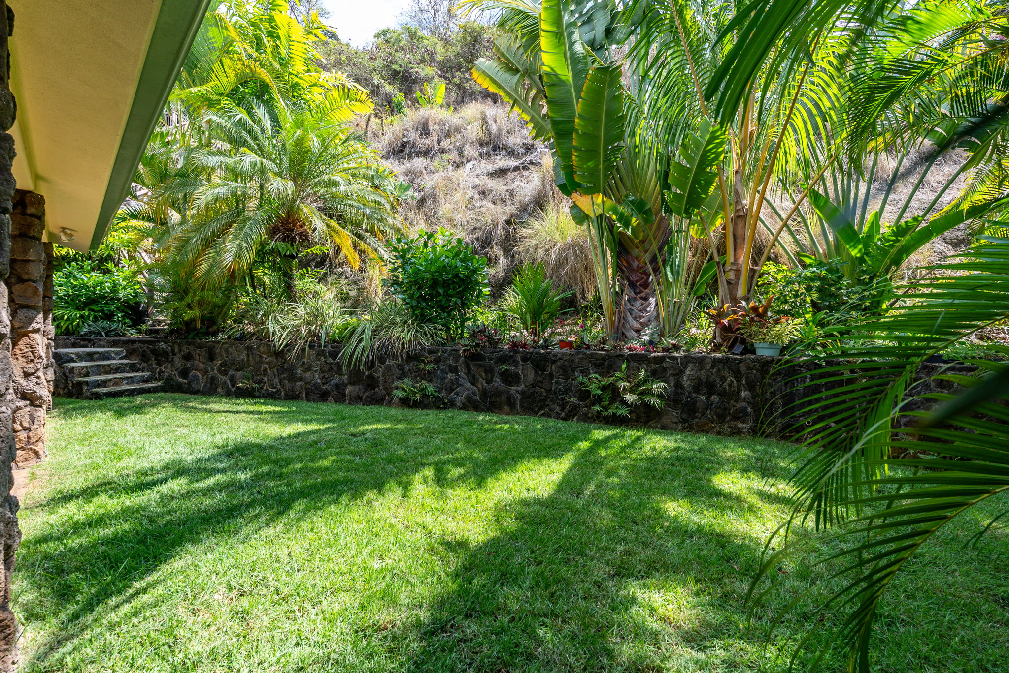 Kailua, Hawaii, 96734, United States, 6 Bedrooms Bedrooms, ,4 BathroomsBathrooms,Residential,For Sale,1981977