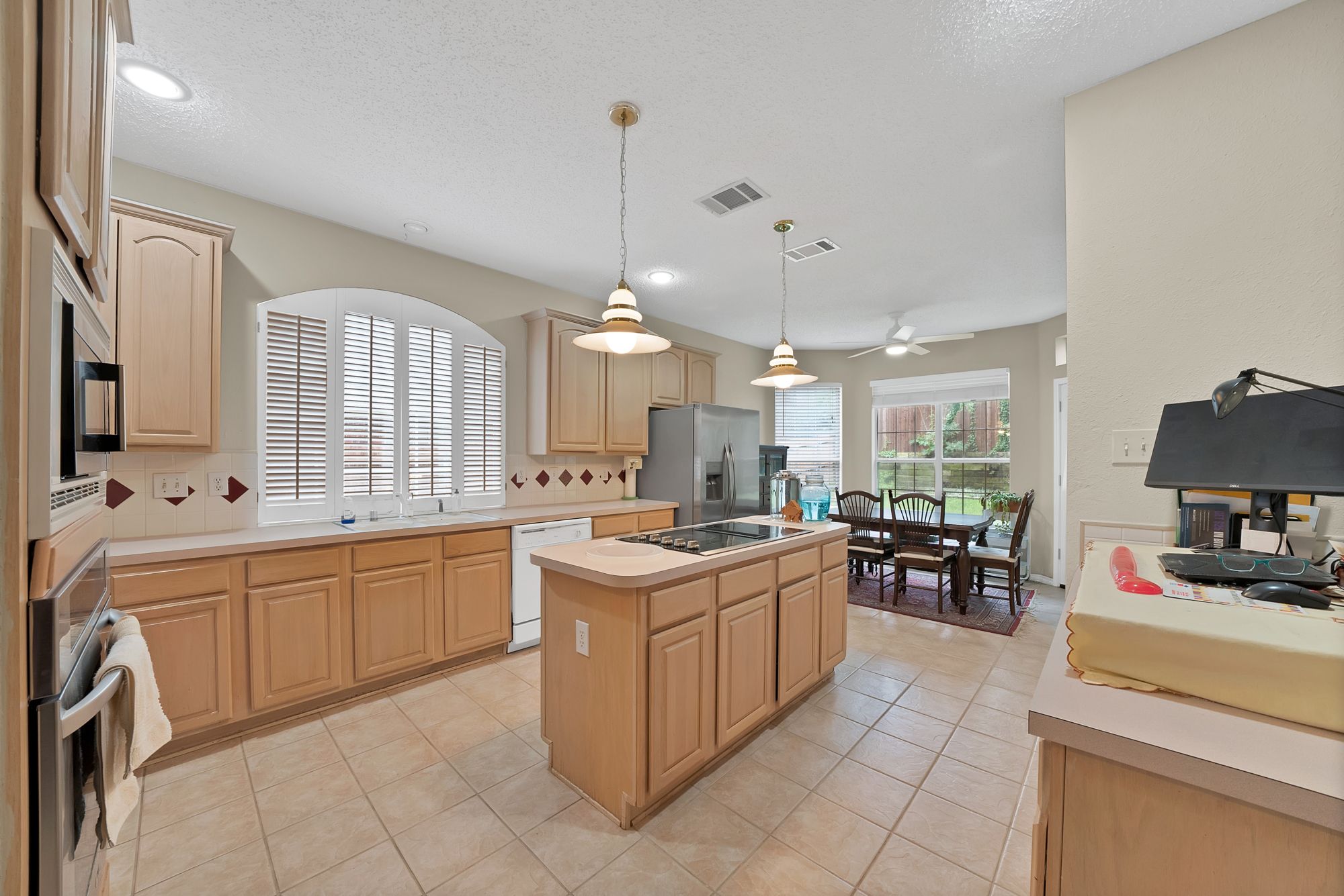  2129 Brentcove Drive, Grapevine, TX, 76051 - 物件實景