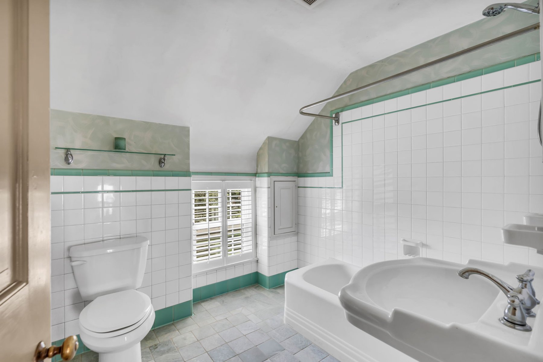  Timeless Colonial in Sea Girt Estates - 物件實景