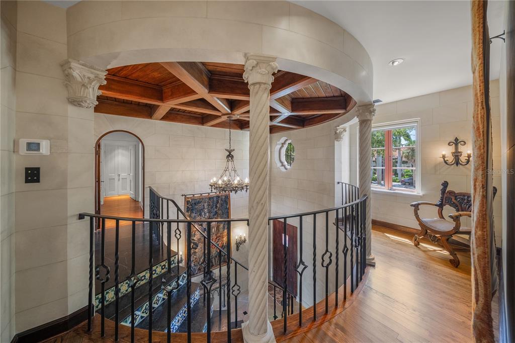 Sarasota, Florida, 34236, United States, 5 Bedrooms Bedrooms, ,7 BathroomsBathrooms,Residential,For Sale,1913430