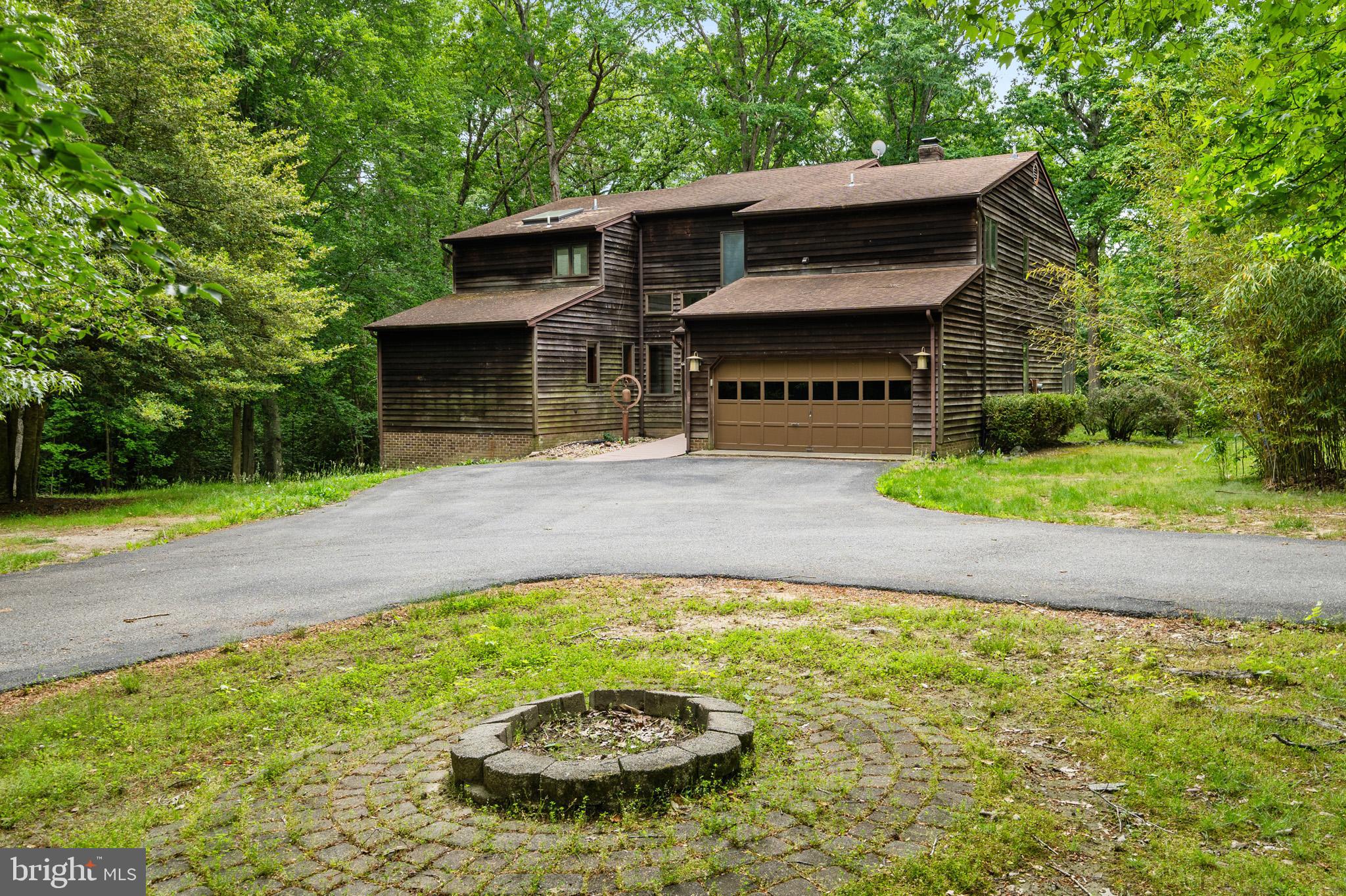 La Plata, Maryland, 20646, United States, 5 Bedrooms Bedrooms, ,4 BathroomsBathrooms,Residential,For Sale,1928558
