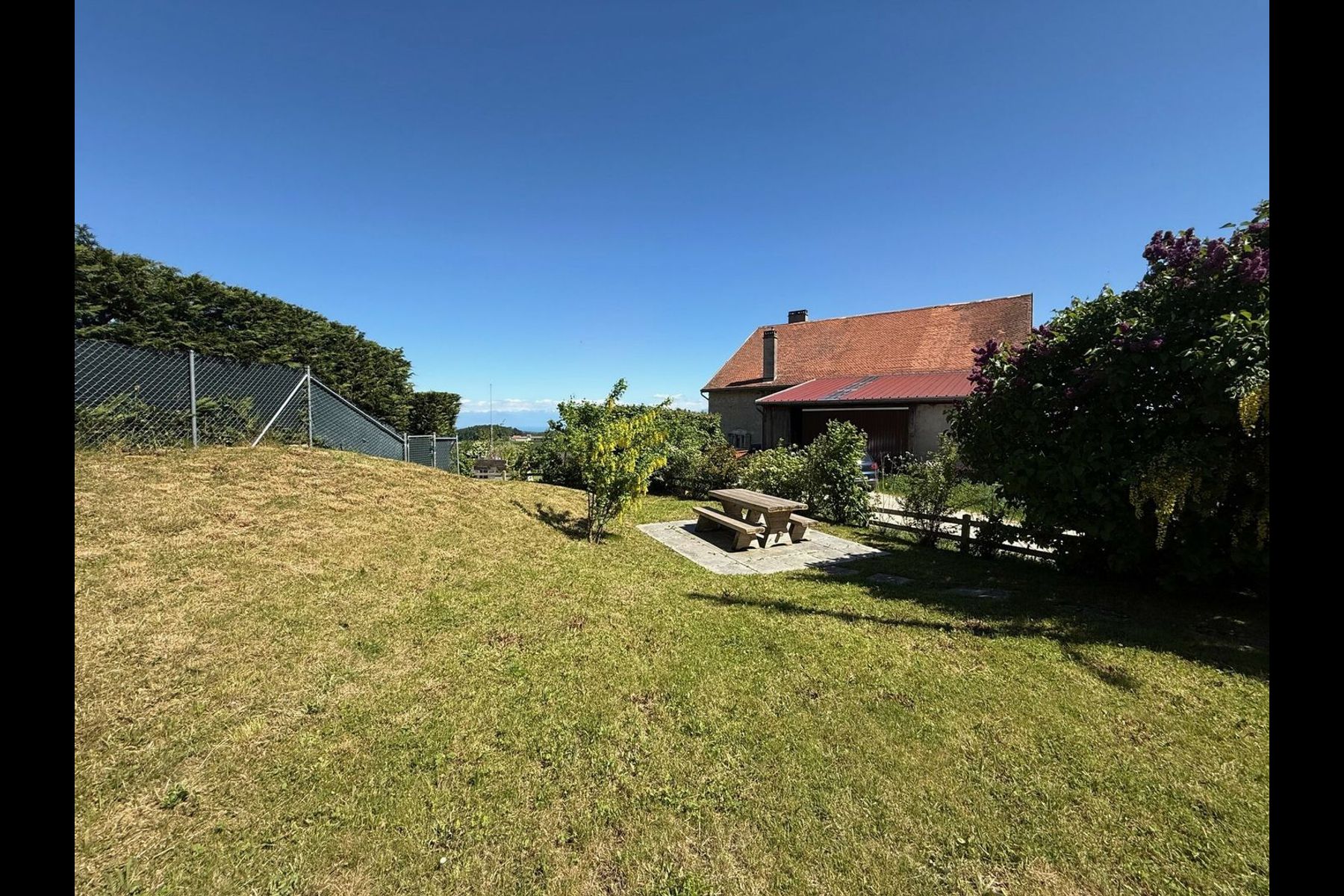  Superb apartment with large garden and terrace overlooking the lake and the Alps - 物件實景