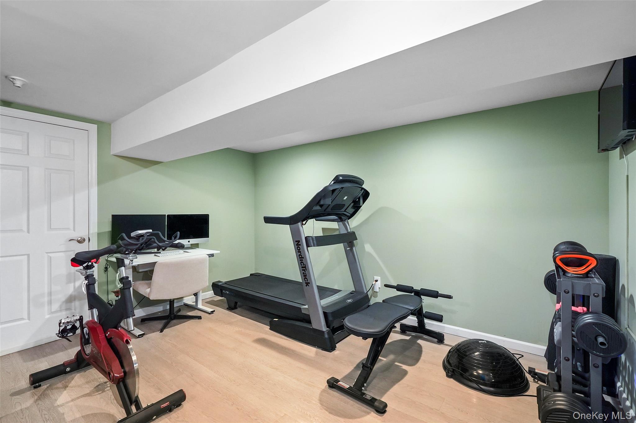 White Plains, New York, 10603, United States, 3 Bedrooms Bedrooms, ,3 BathroomsBathrooms,Residential,For Sale,1933056