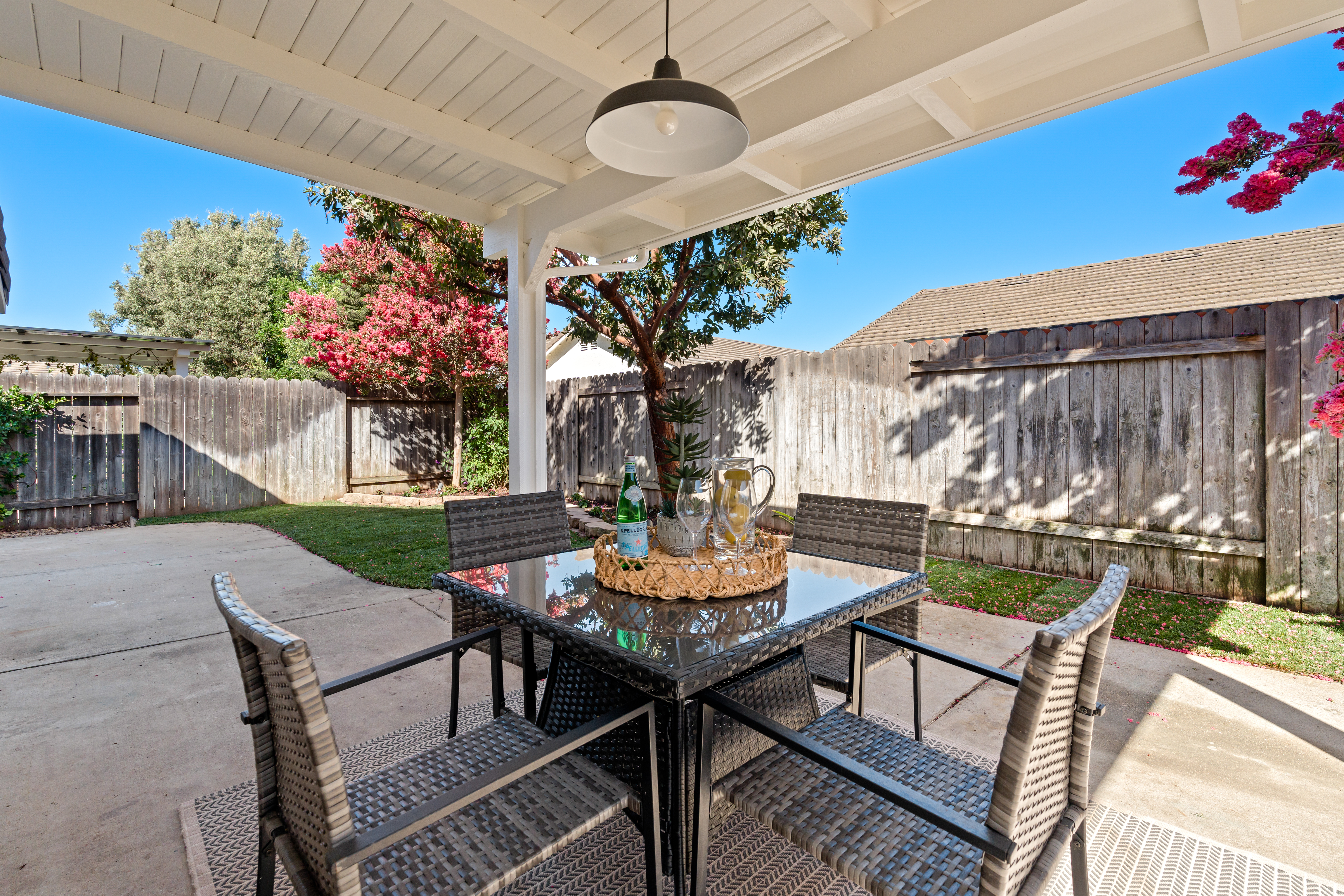  220 Camino El Rincon, Camarillo, CA 93012 - 物件實景