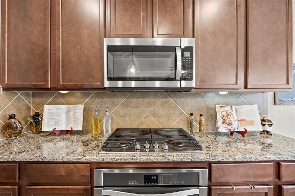 Northlake, Texas, 76226, United States, 5 Bedrooms Bedrooms, ,4 BathroomsBathrooms,Residential,For Sale,2049353