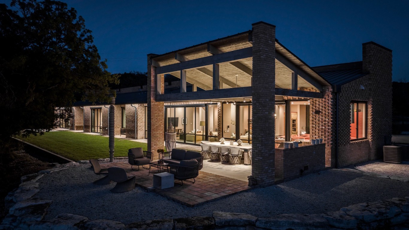 Comfort, Texas, 78013, United States, 4 Bedrooms Bedrooms, ,4 BathroomsBathrooms,Residential,For Sale,1767957