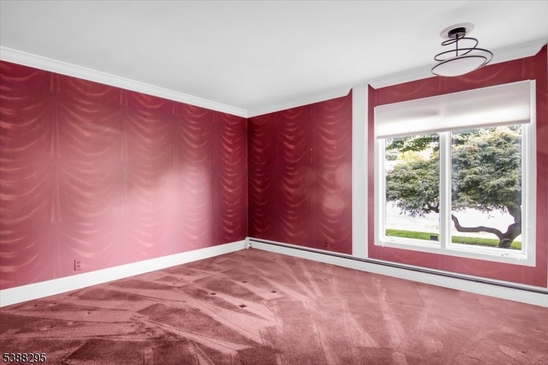 Clifton City, New Jersey, 07013, United States, 5 Bedrooms Bedrooms, ,4 BathroomsBathrooms,Residential,For Sale,1979632