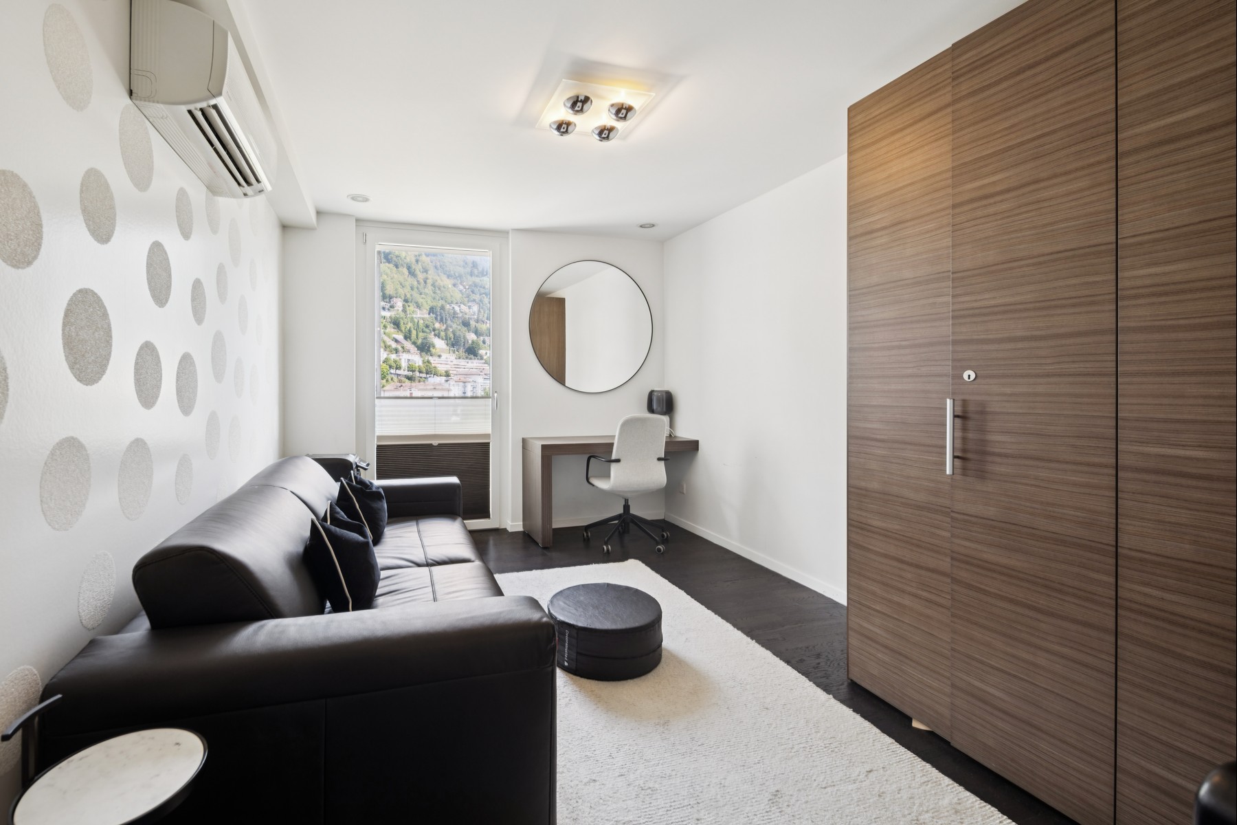  Exceptional apartment with a panoramic view of the lake - 物件實景