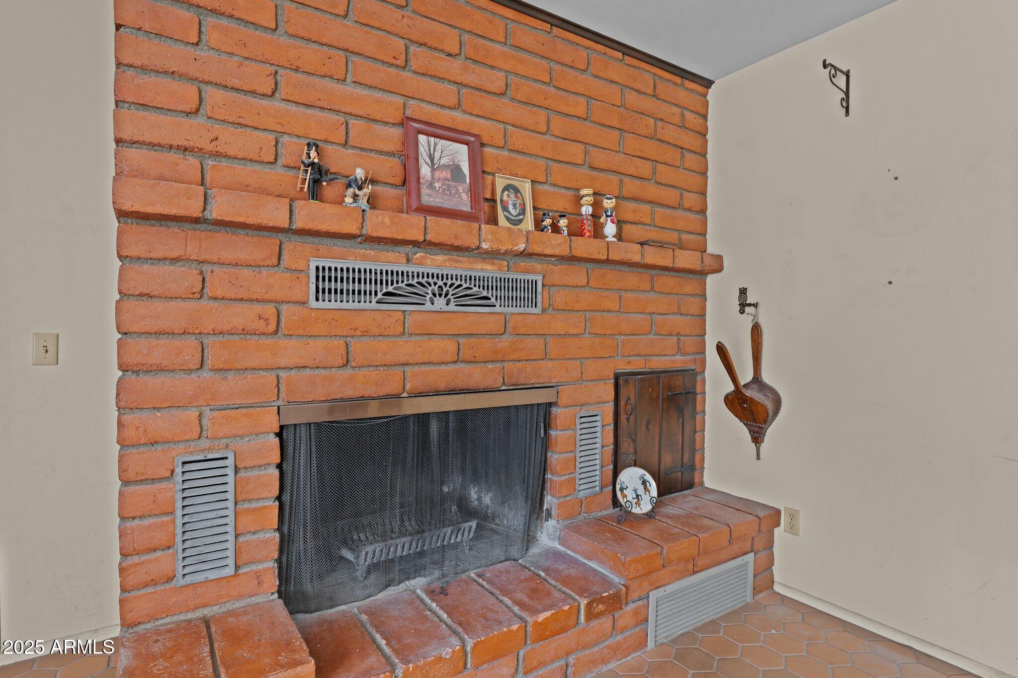 Wickenburg, Arizona, 85390, United States, 4 Bedrooms Bedrooms, ,2 BathroomsBathrooms,Residential,For Sale,1983414