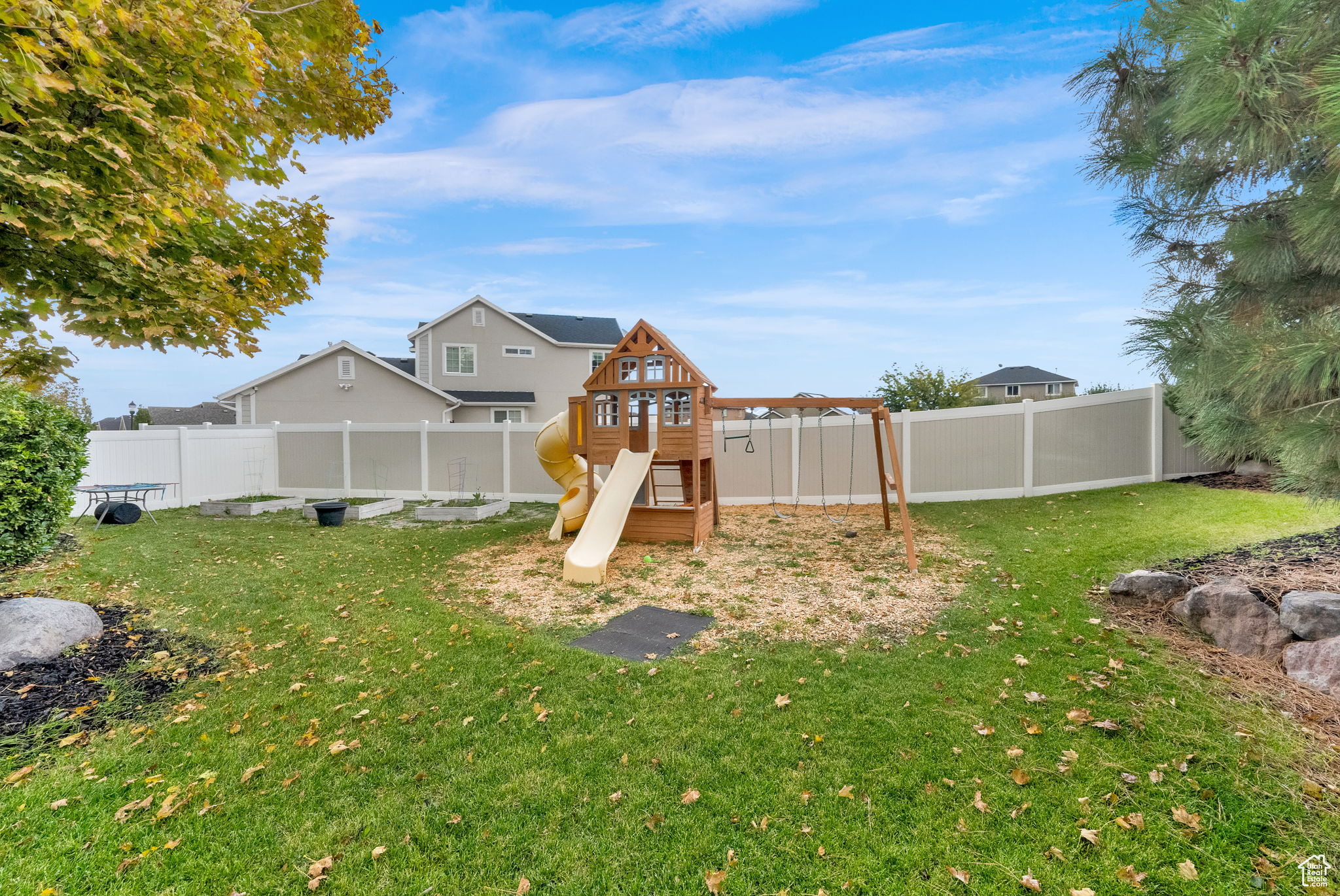 Herriman, Utah, 84096, United States, 5 Bedrooms Bedrooms, ,3 BathroomsBathrooms,Residential,For Sale,1991477