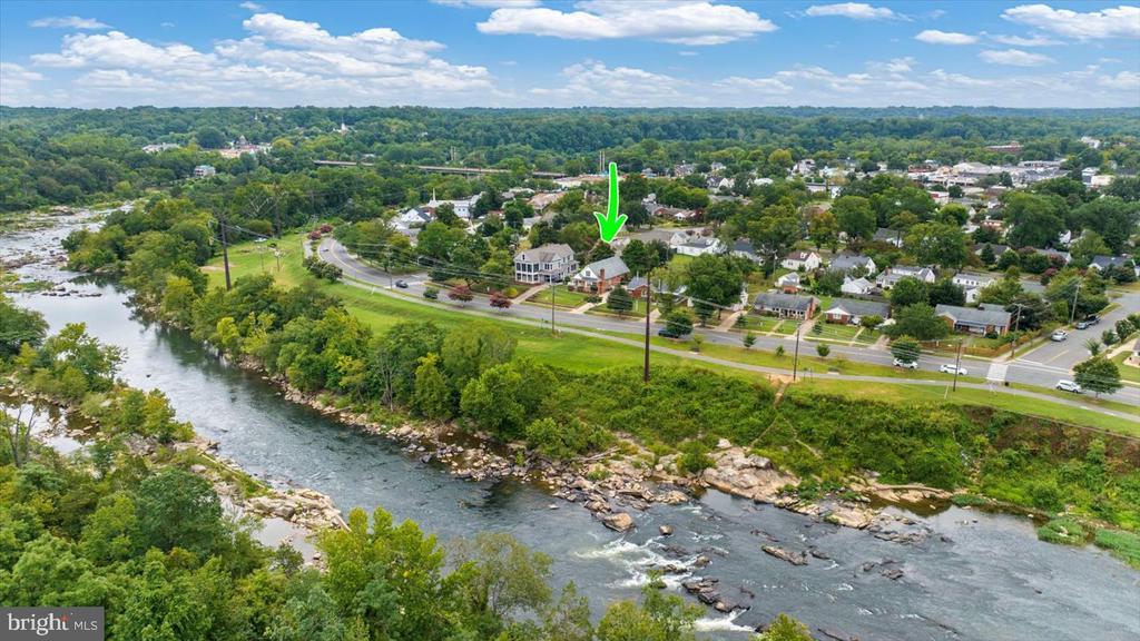 Fredericksburg, Virginia, 22401, United States, 3 Bedrooms Bedrooms, ,3 BathroomsBathrooms,Residential,For Sale,1903786
