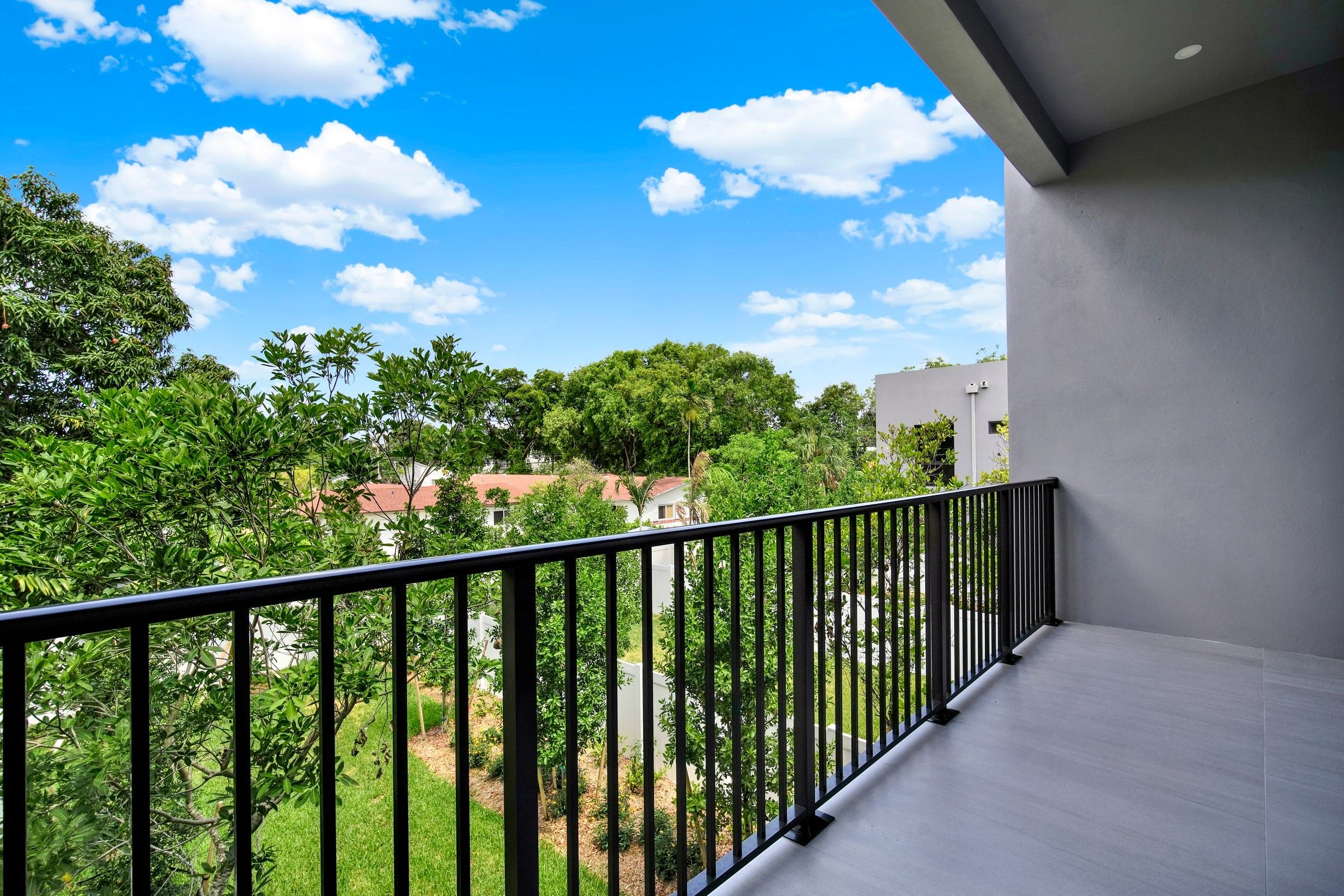  2889 Southwest 35th Avenue, Miami, FL 33133 - 物件實景