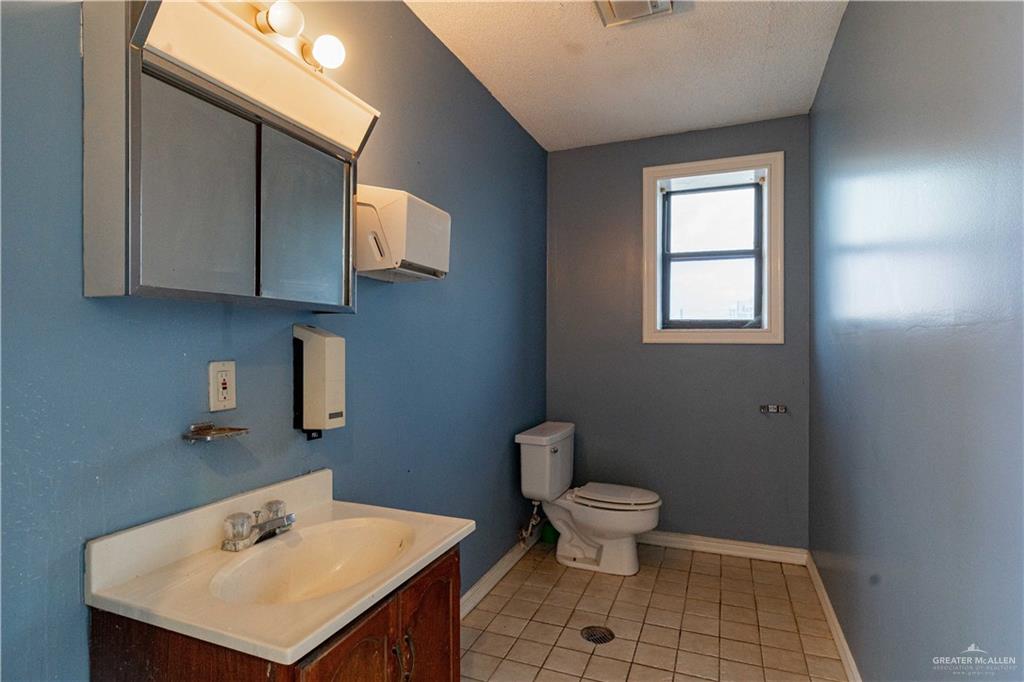 Weslaco, Texas, 78599, United States, ,Residential,For Sale,1810560