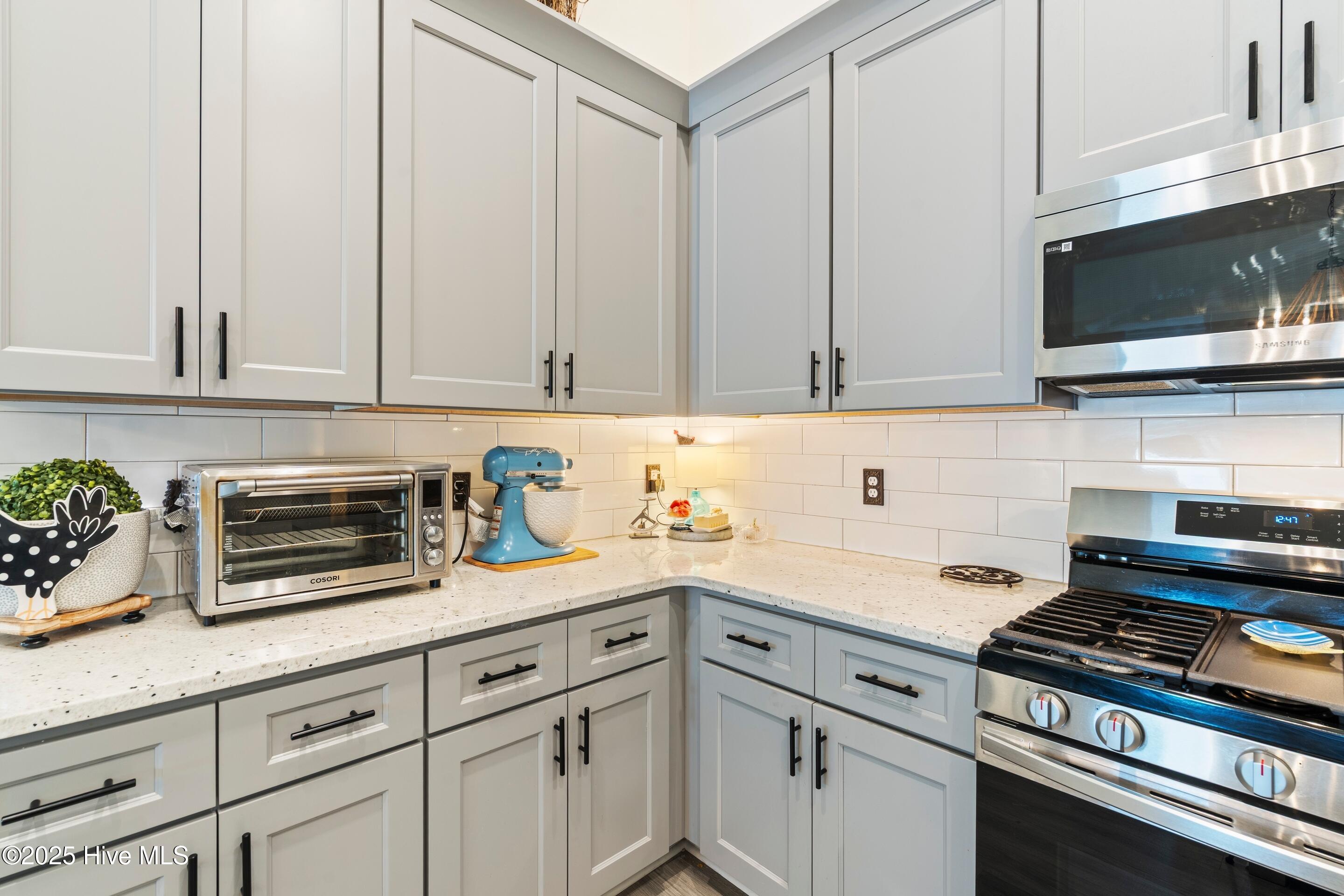 Southport, North Carolina, 28461, United States, 3 Bedrooms Bedrooms, ,2 BathroomsBathrooms,Residential,For Sale,1925242