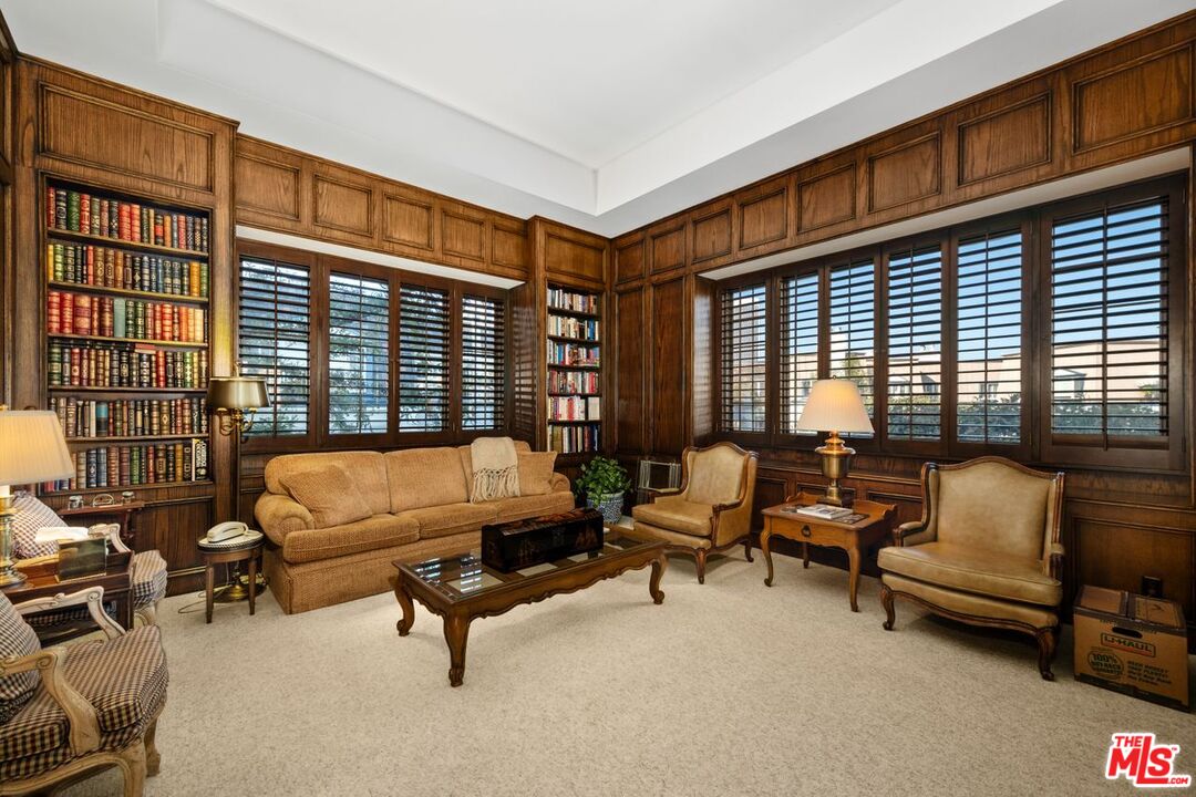 Los Angeles, California, 90067, United States, 3 Bedrooms Bedrooms, ,5 BathroomsBathrooms,Residential,For Sale,1924921