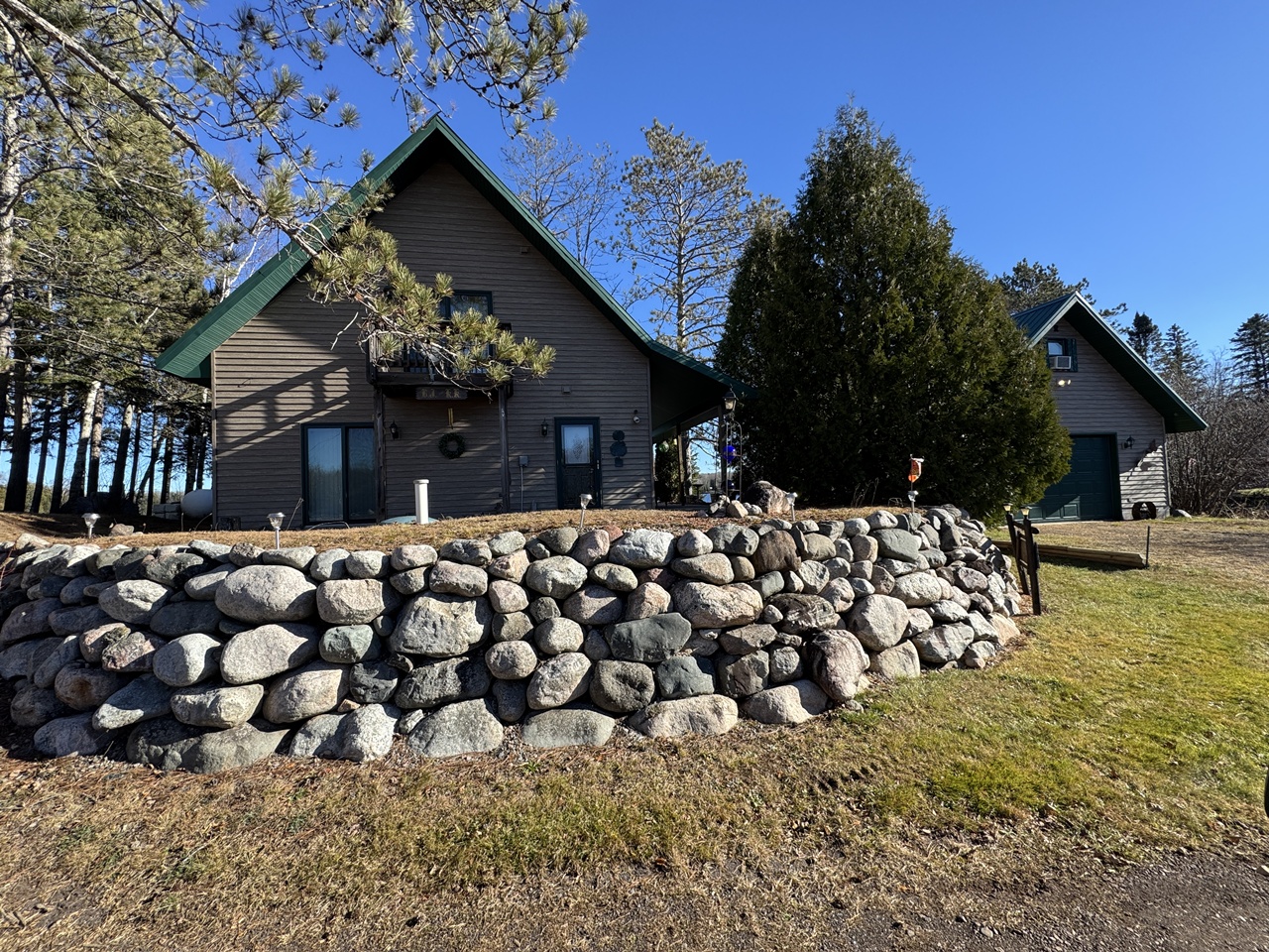 Oma, Wisconsin, 54534, United States, 2 Bedrooms Bedrooms, ,2 BathroomsBathrooms,Residential,For Sale,1995174