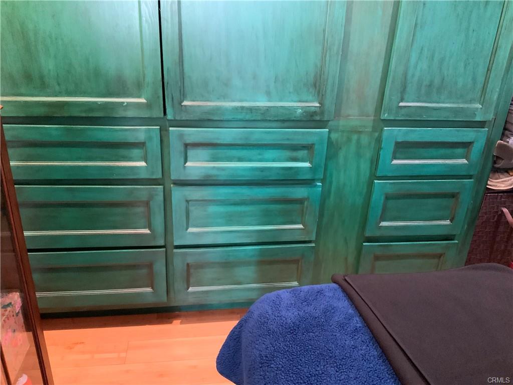 Glendale, California, 91203, United States, 1 Bedroom Bedrooms, ,1 BathroomBathrooms,Residential,For Sale,1969295