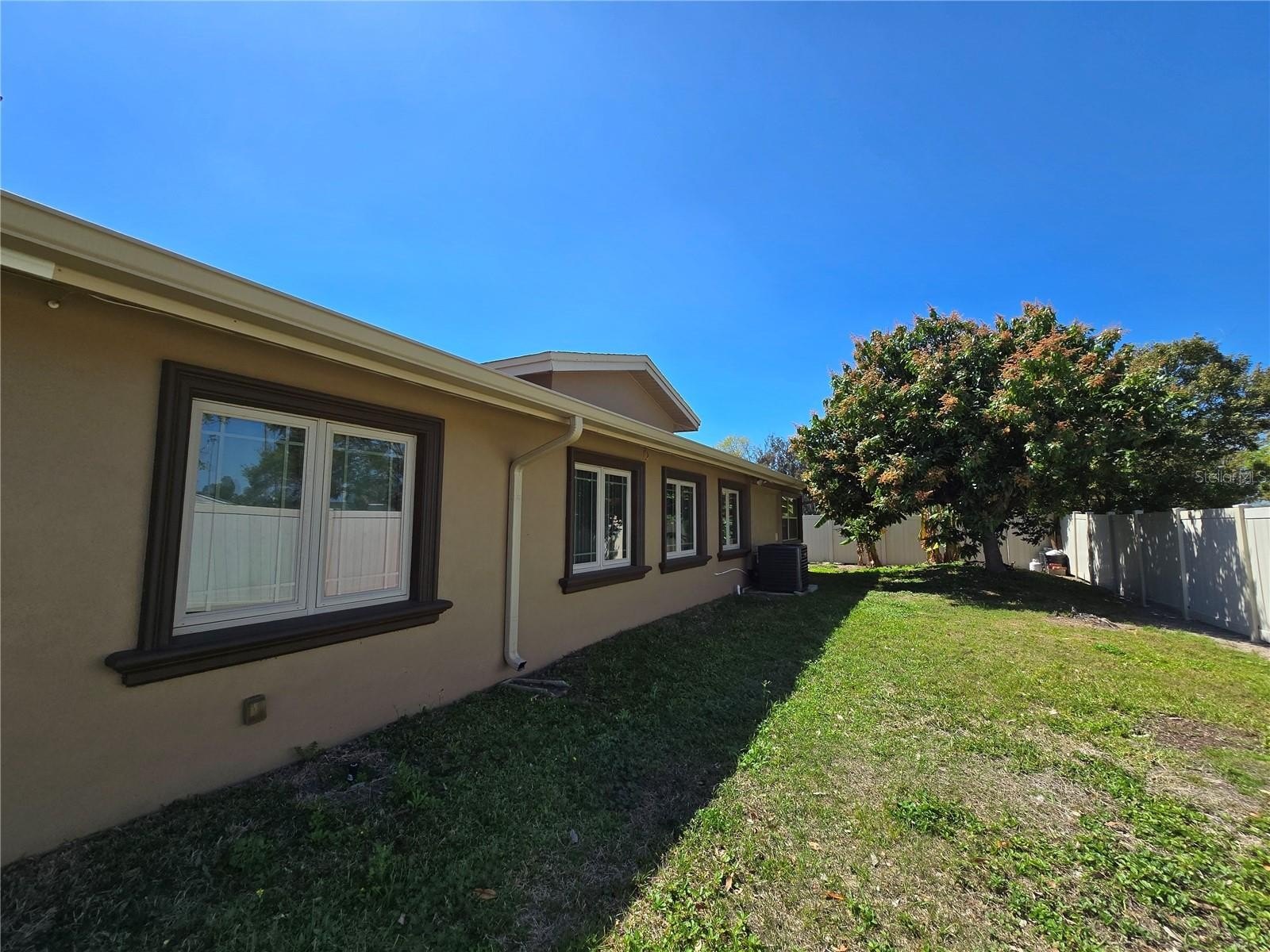 CLEARWATER, Florida, 33765, United States, 5 Bedrooms Bedrooms, ,3 BathroomsBathrooms,Residential,For Sale,2006178