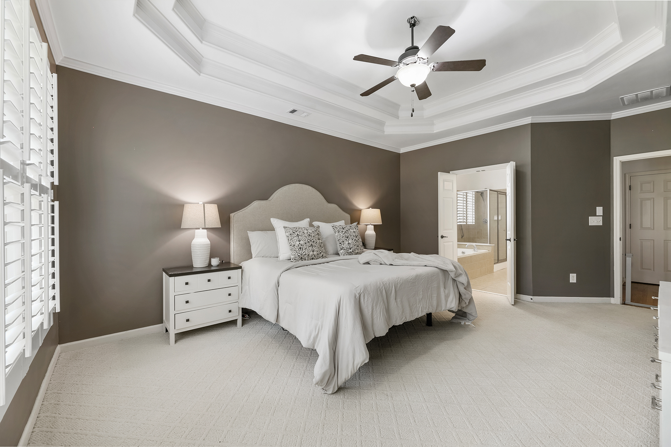  Enjoy Golf Course Living & One of North Forsyth