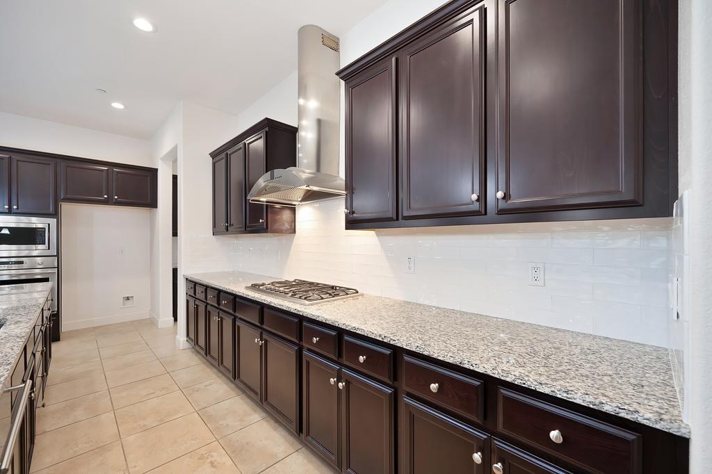 Sacramento, California, 95834, United States, 2 Bedrooms Bedrooms, ,2 BathroomsBathrooms,Residential,For Sale,1999739