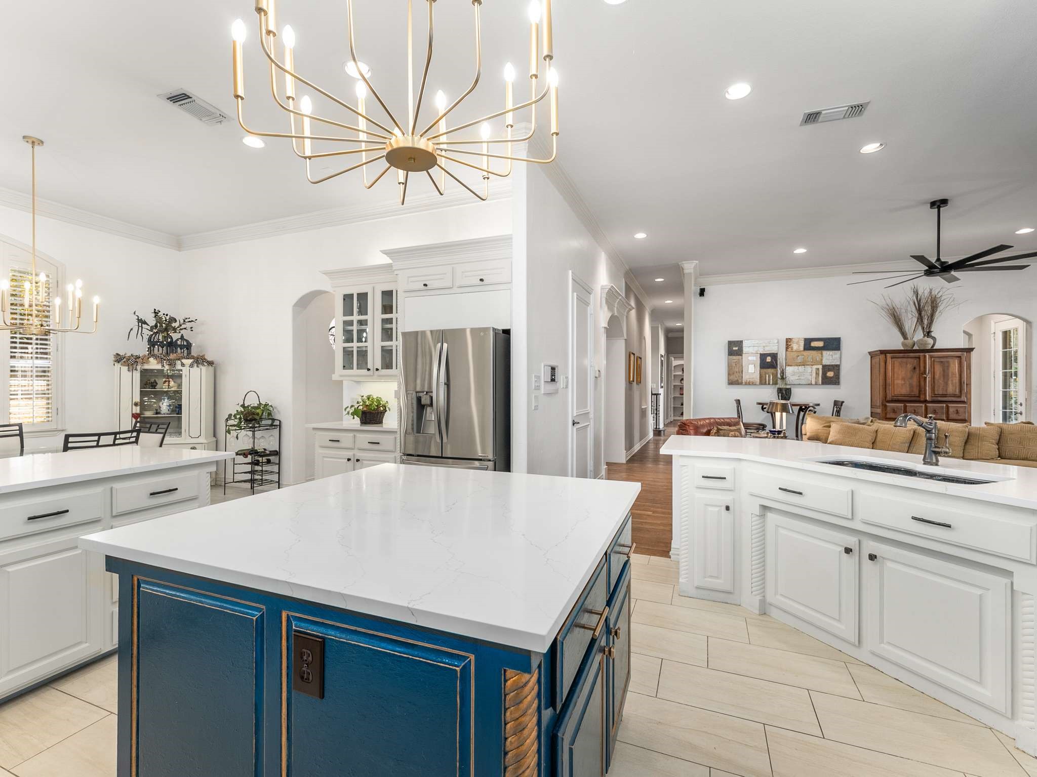 Southlake, Texas, 76092, United States, 5 Bedrooms Bedrooms, ,6 BathroomsBathrooms,Residential,For Sale,1962408