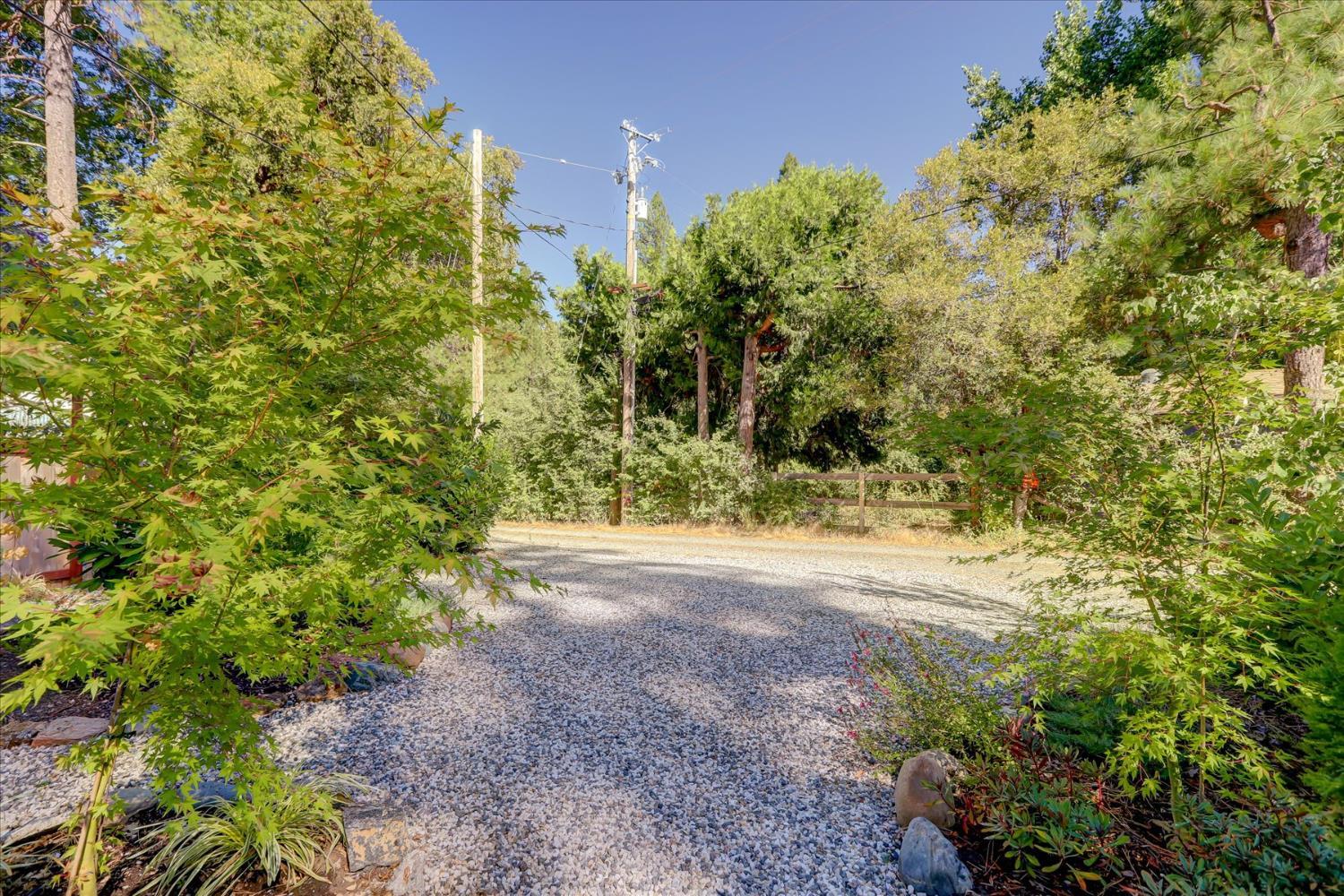 Nevada City, California, 95959, United States, 2 Bedrooms Bedrooms, ,1 BathroomBathrooms,Residential,For Sale,1982930